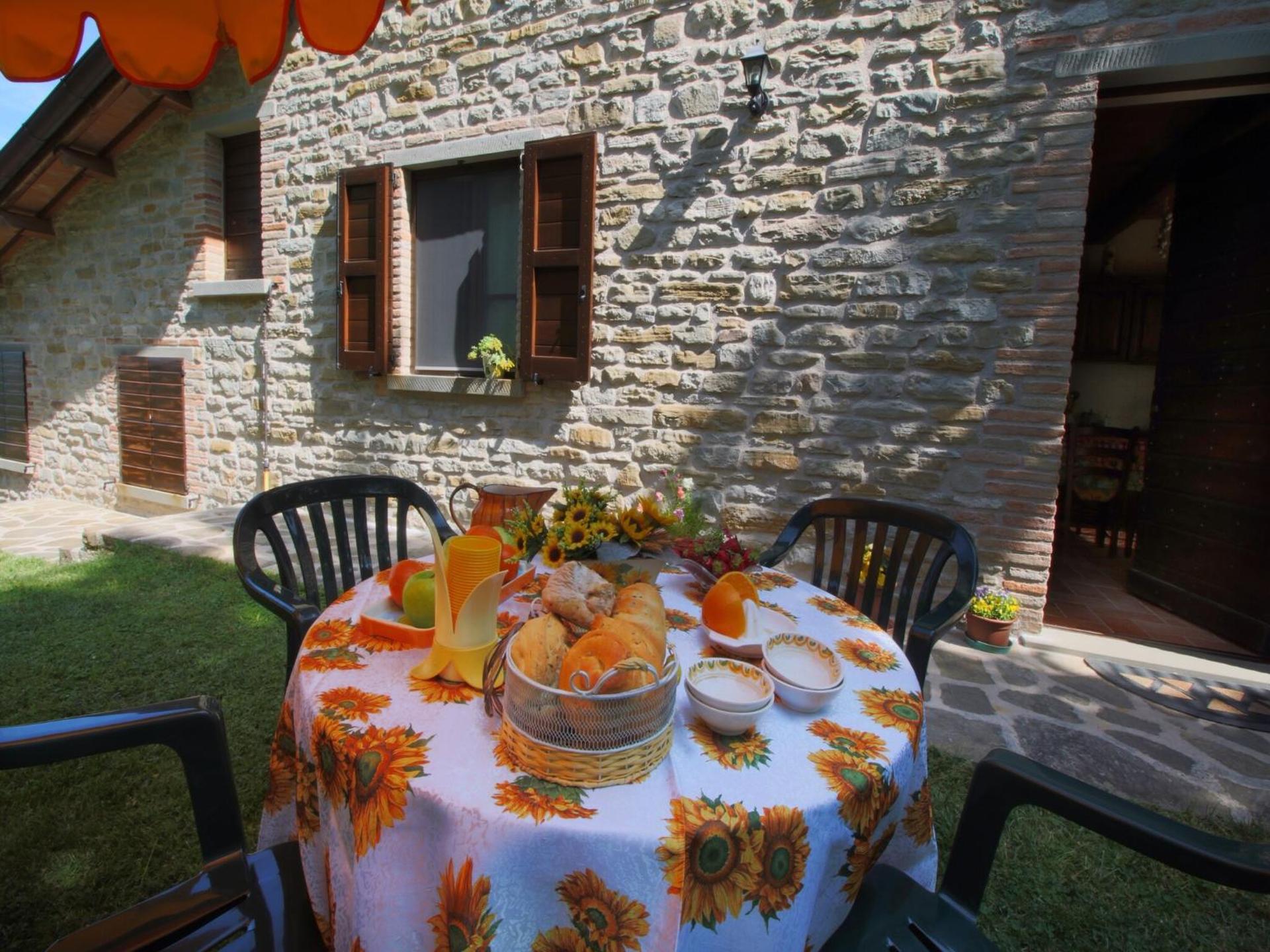 Pet-Friendly Retreat - Photo 4