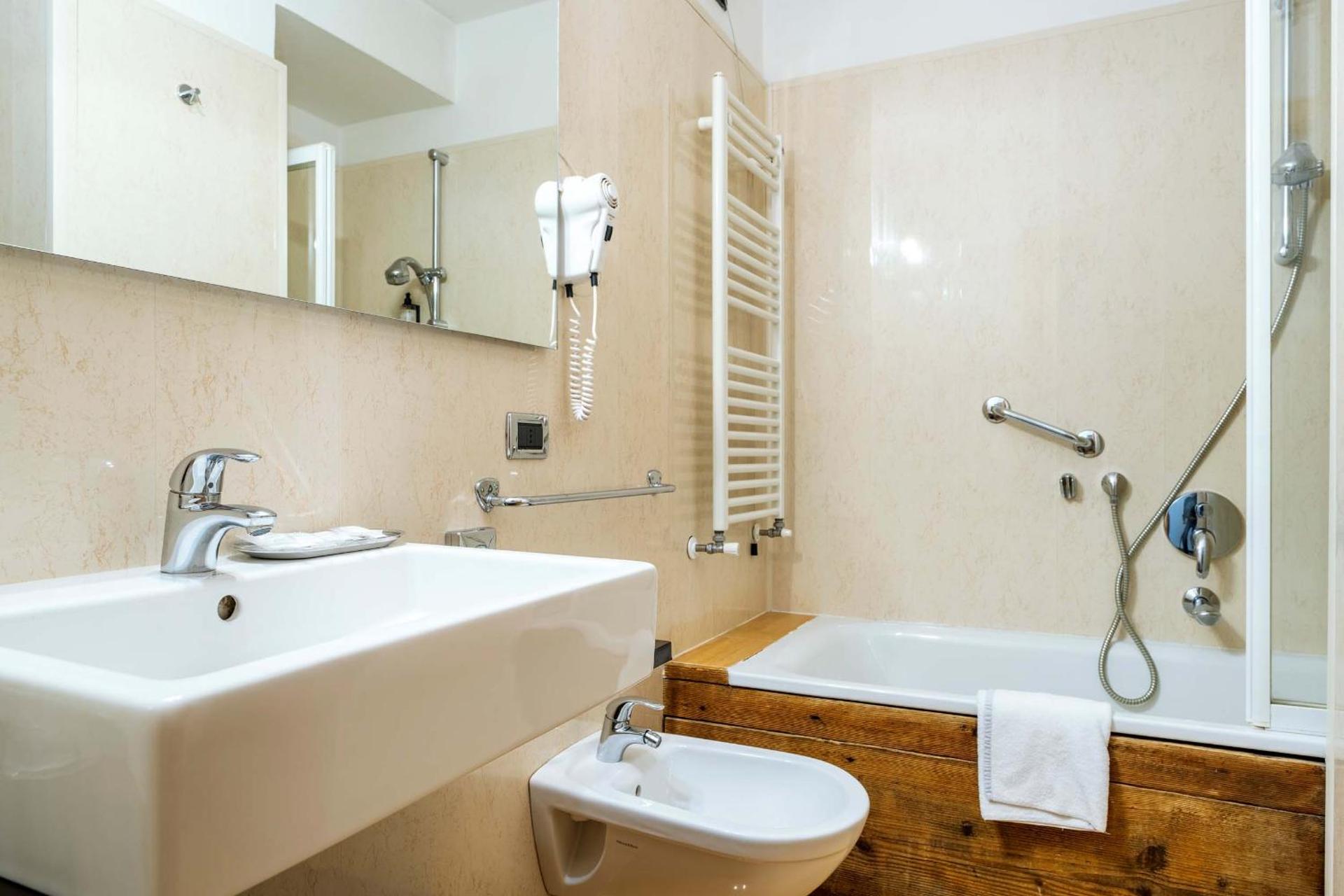 Hotel Olimpia - Photo 58