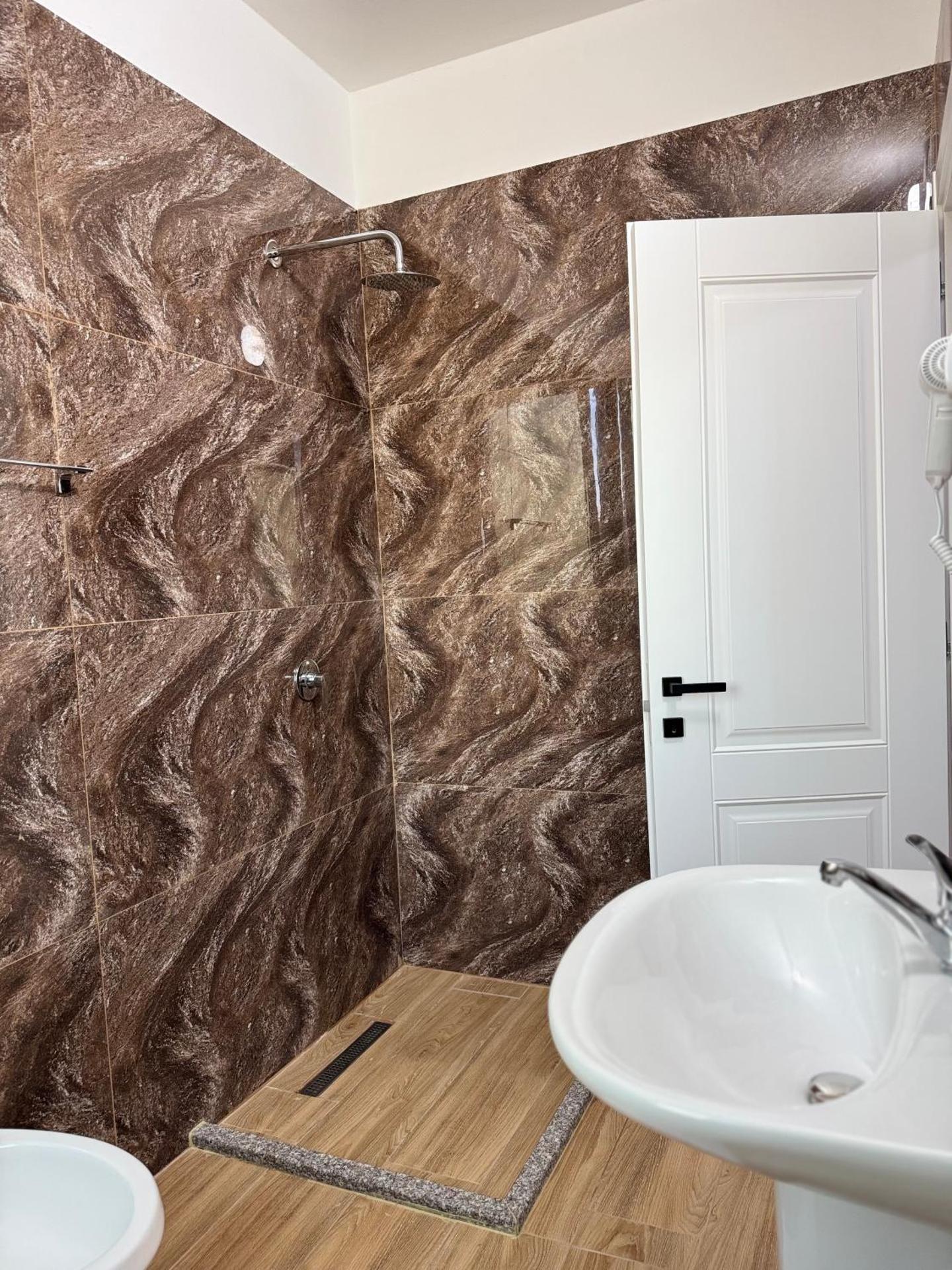 Aerostay Hotel - Photo 47