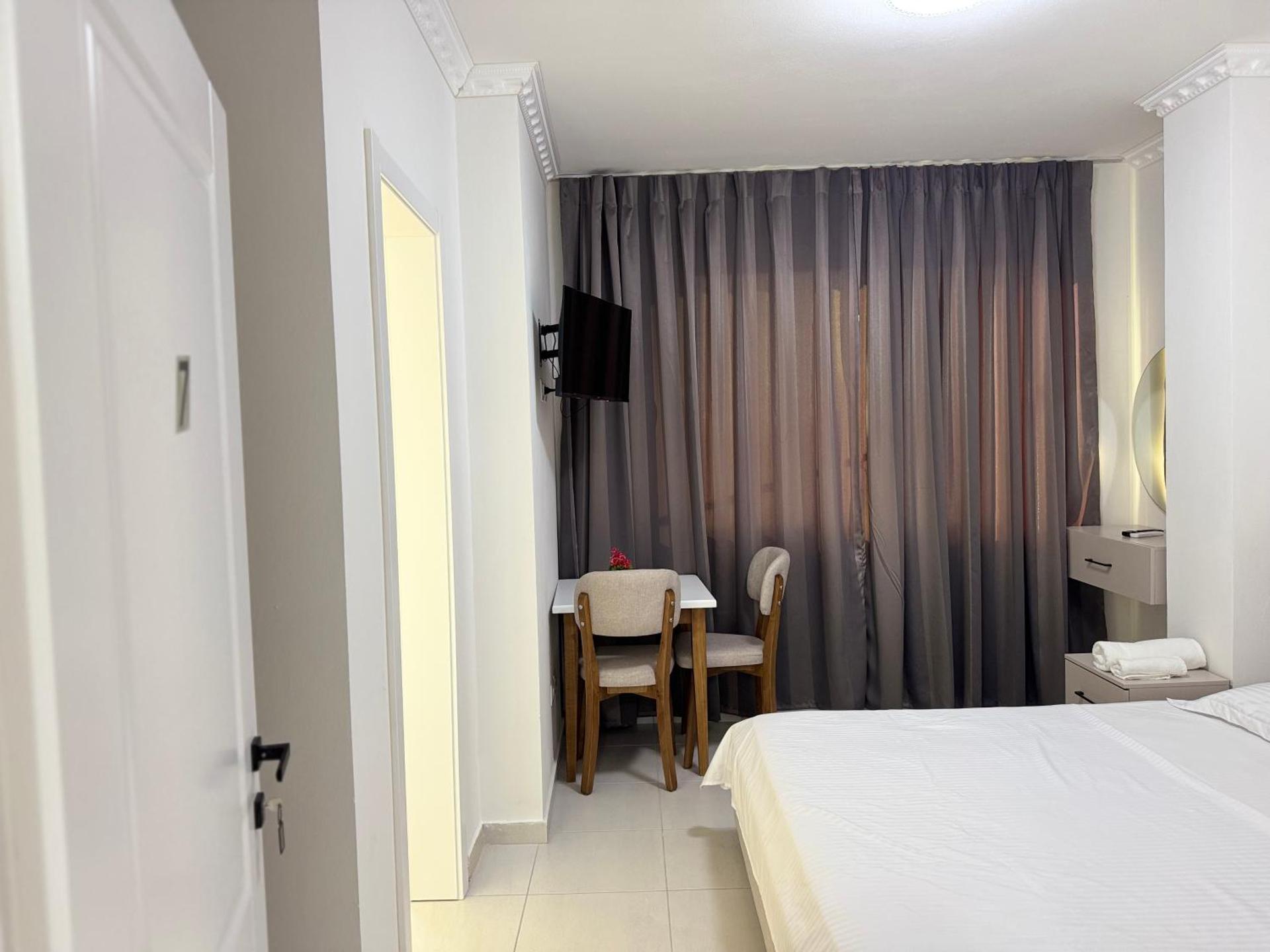 Aerostay Hotel - Photo 66