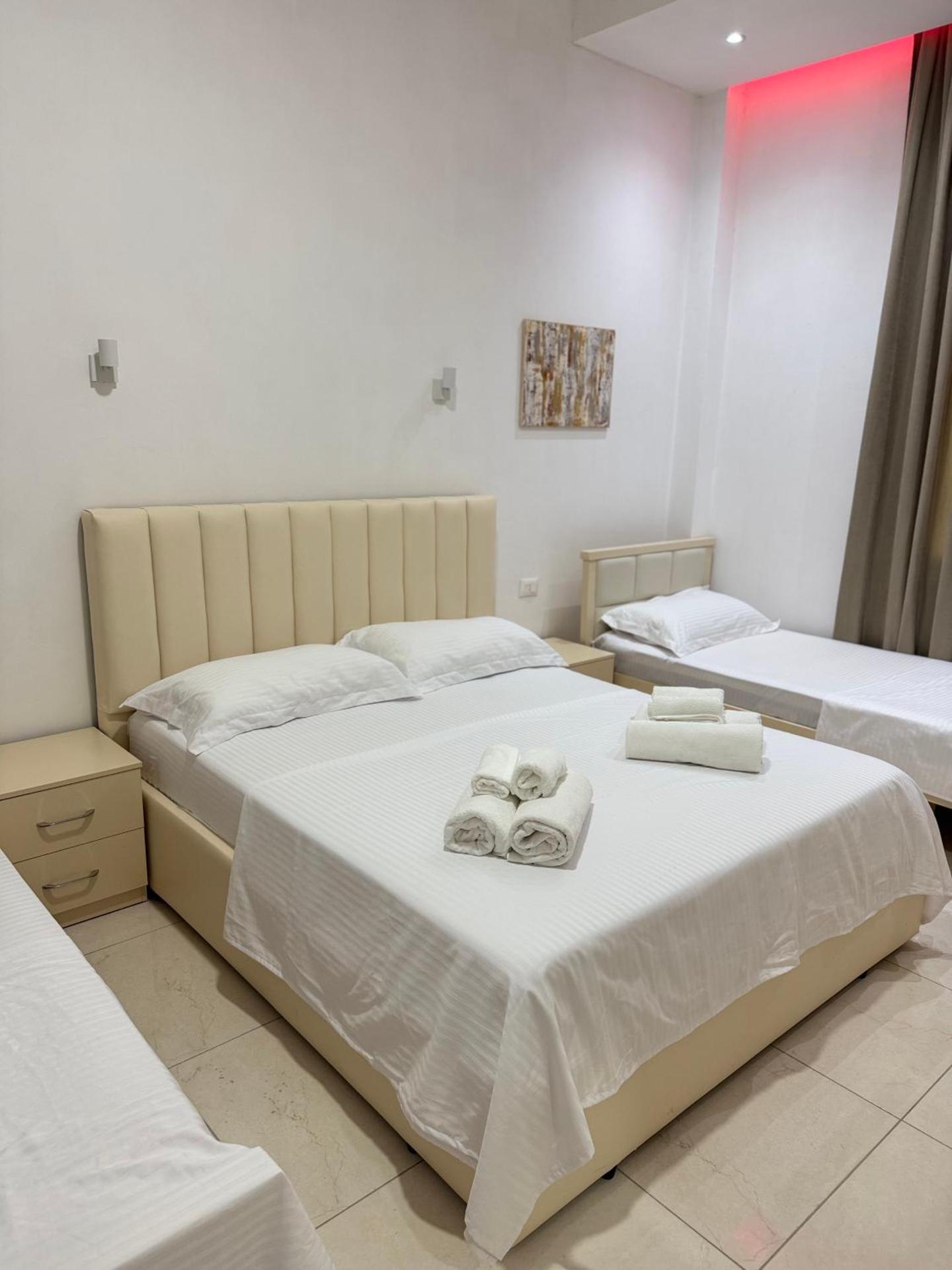 Aerostay Hotel - Photo 17