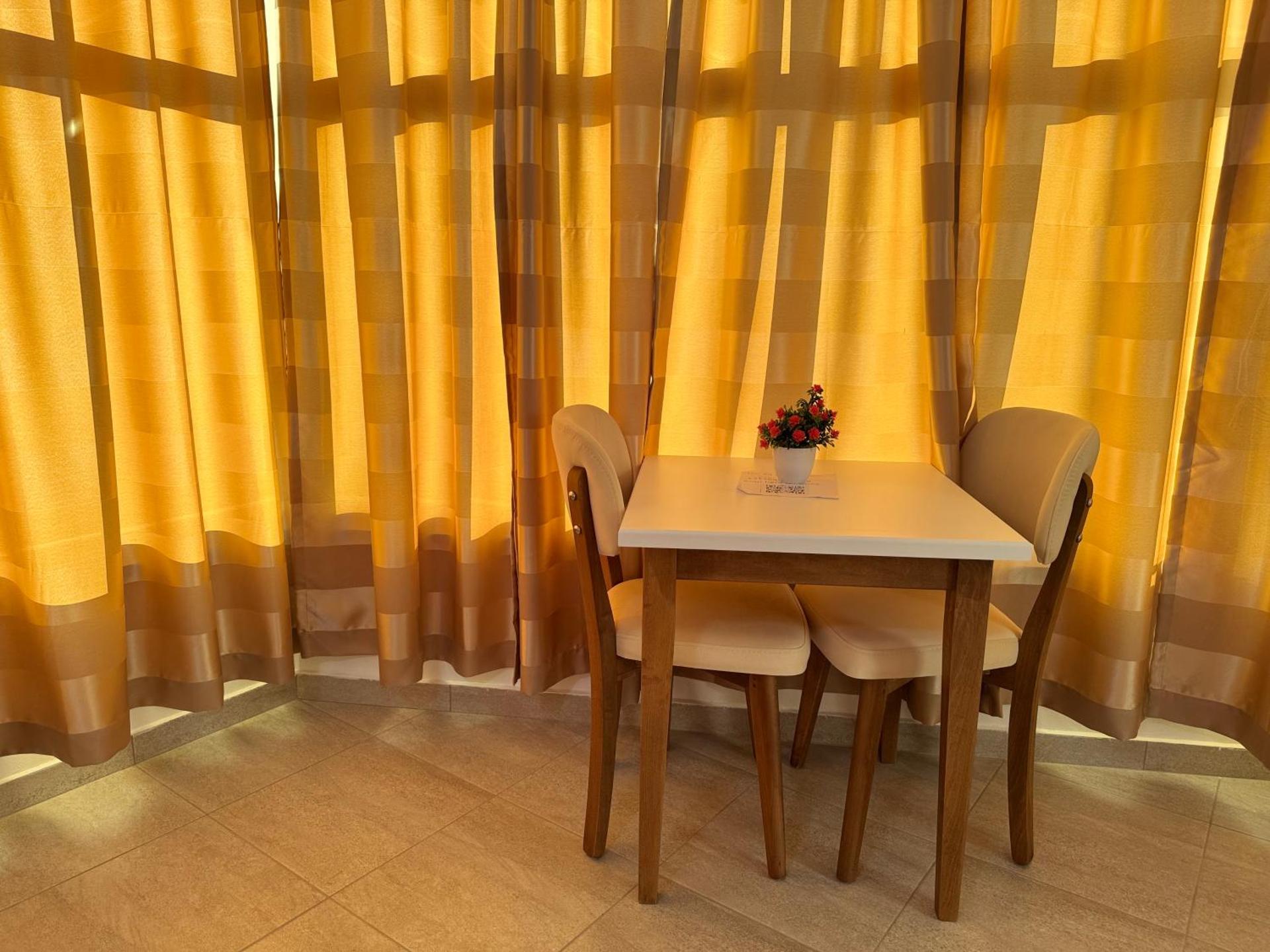 Aerostay Hotel - Photo 109