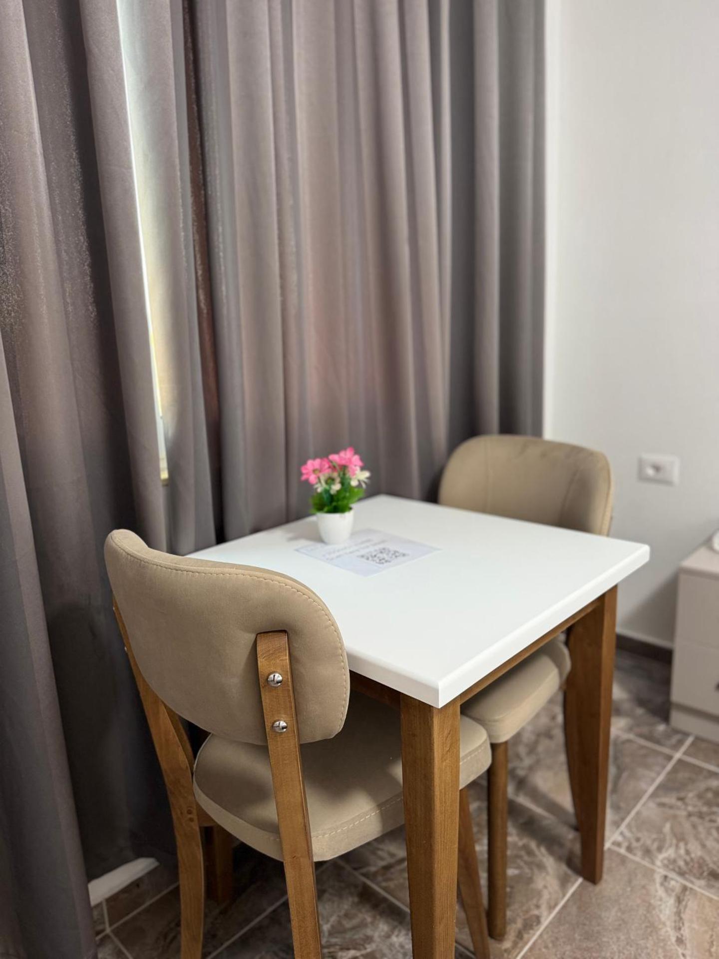 Aerostay Hotel - Photo 111