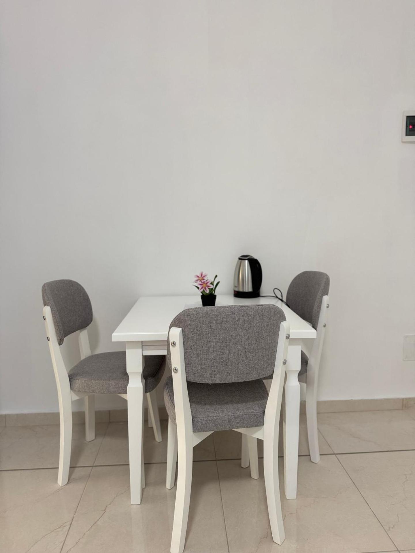 Aerostay Hotel - Photo 153