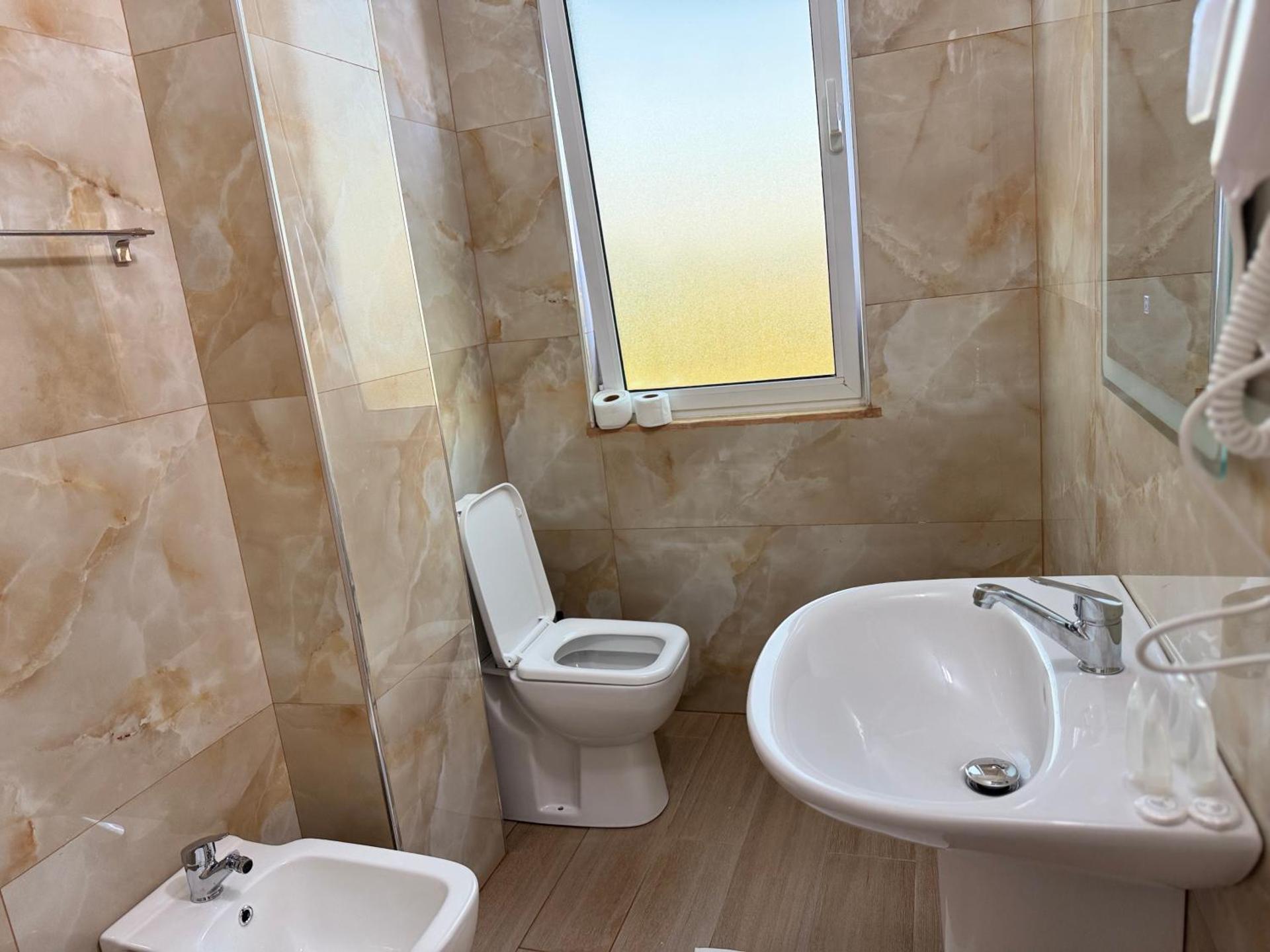 Aerostay Hotel - Photo 164