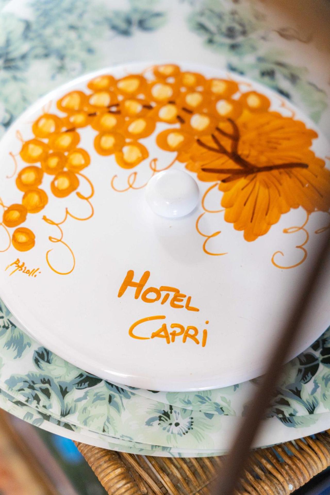 Hotel Capri - Photo 64