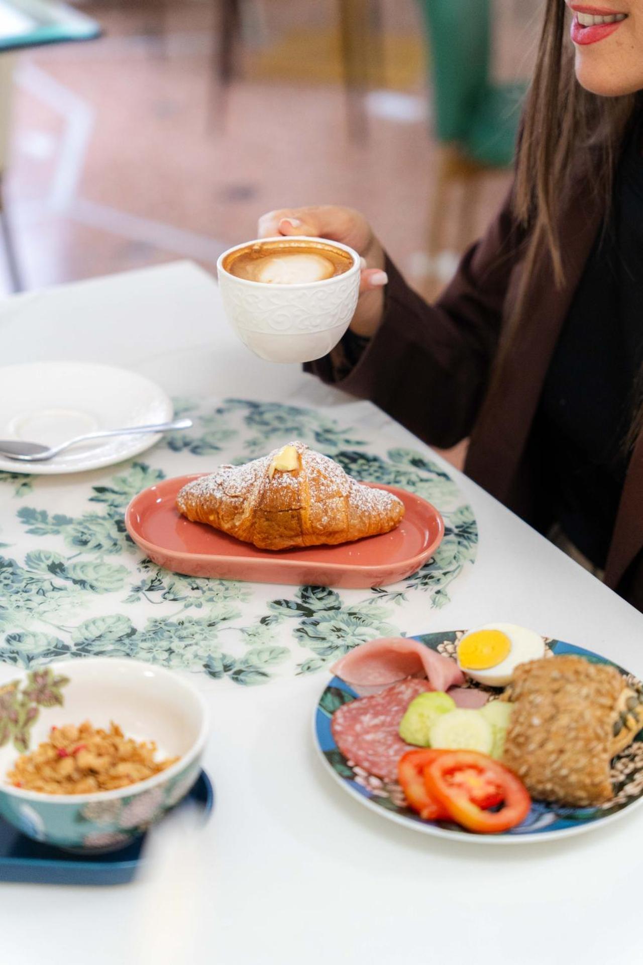 Hotel Capri - Photo 70