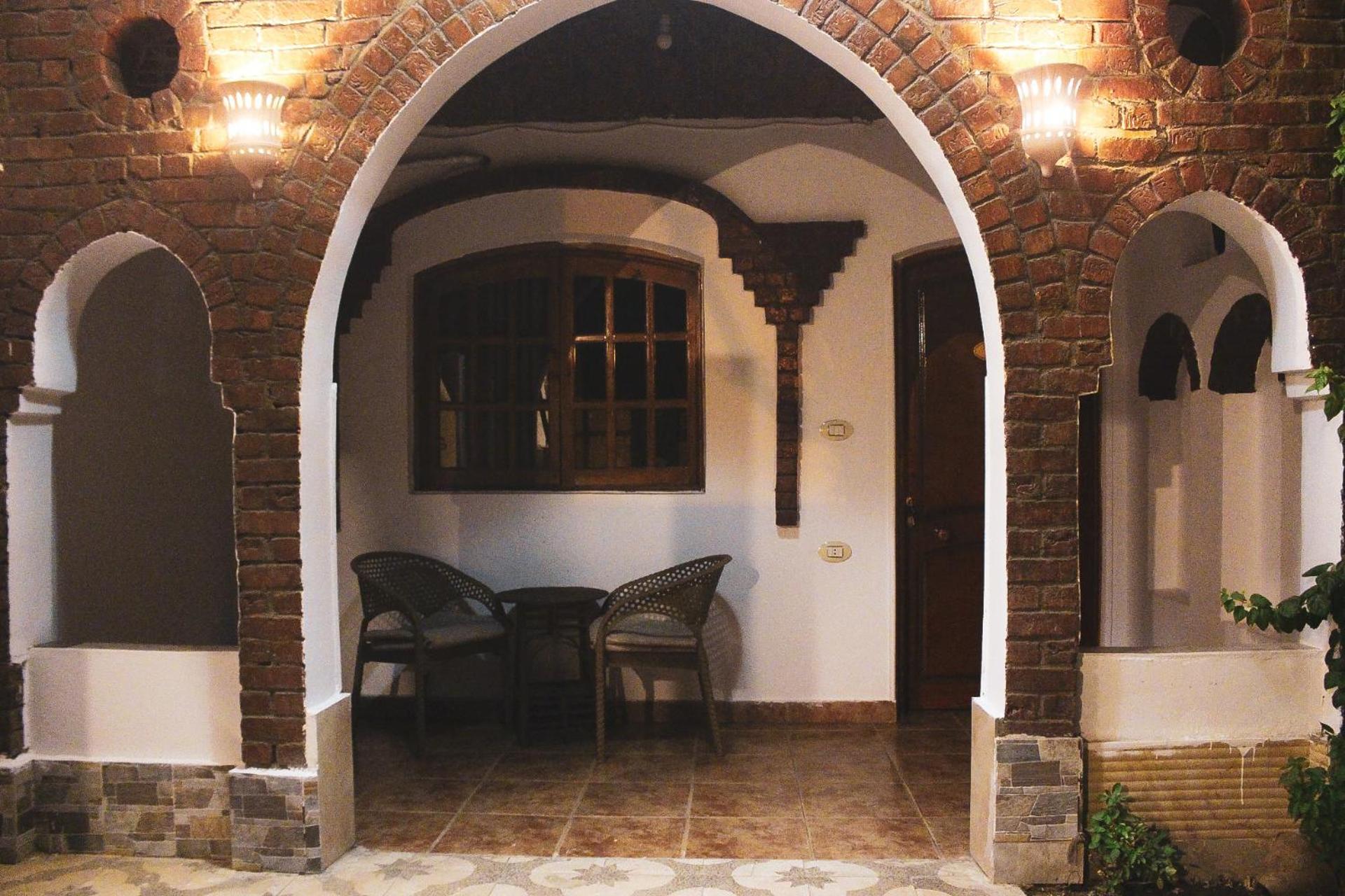 Flamingo Memnon Guest House - Photo 24