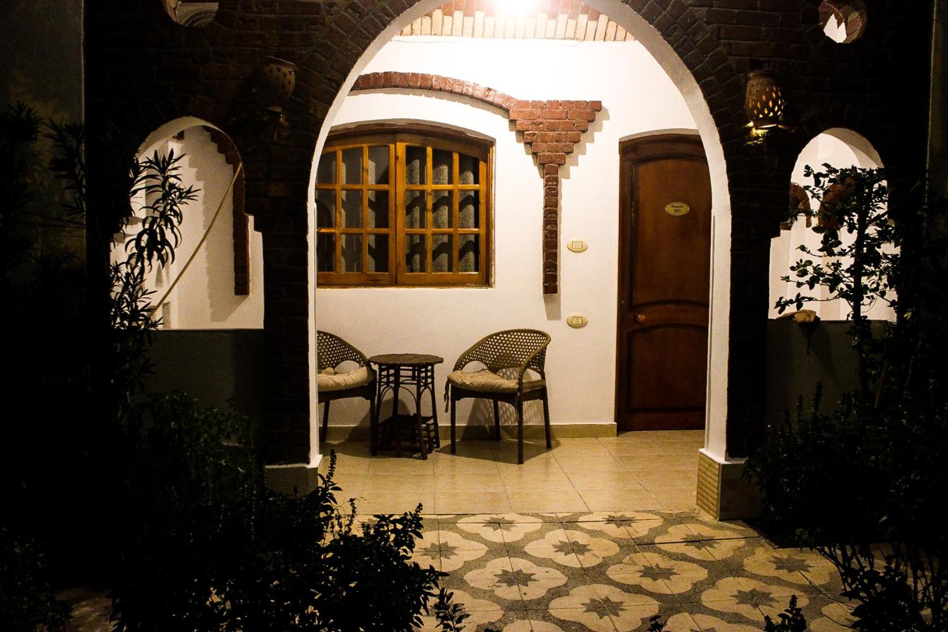 Flamingo Memnon Guest House - Photo 67