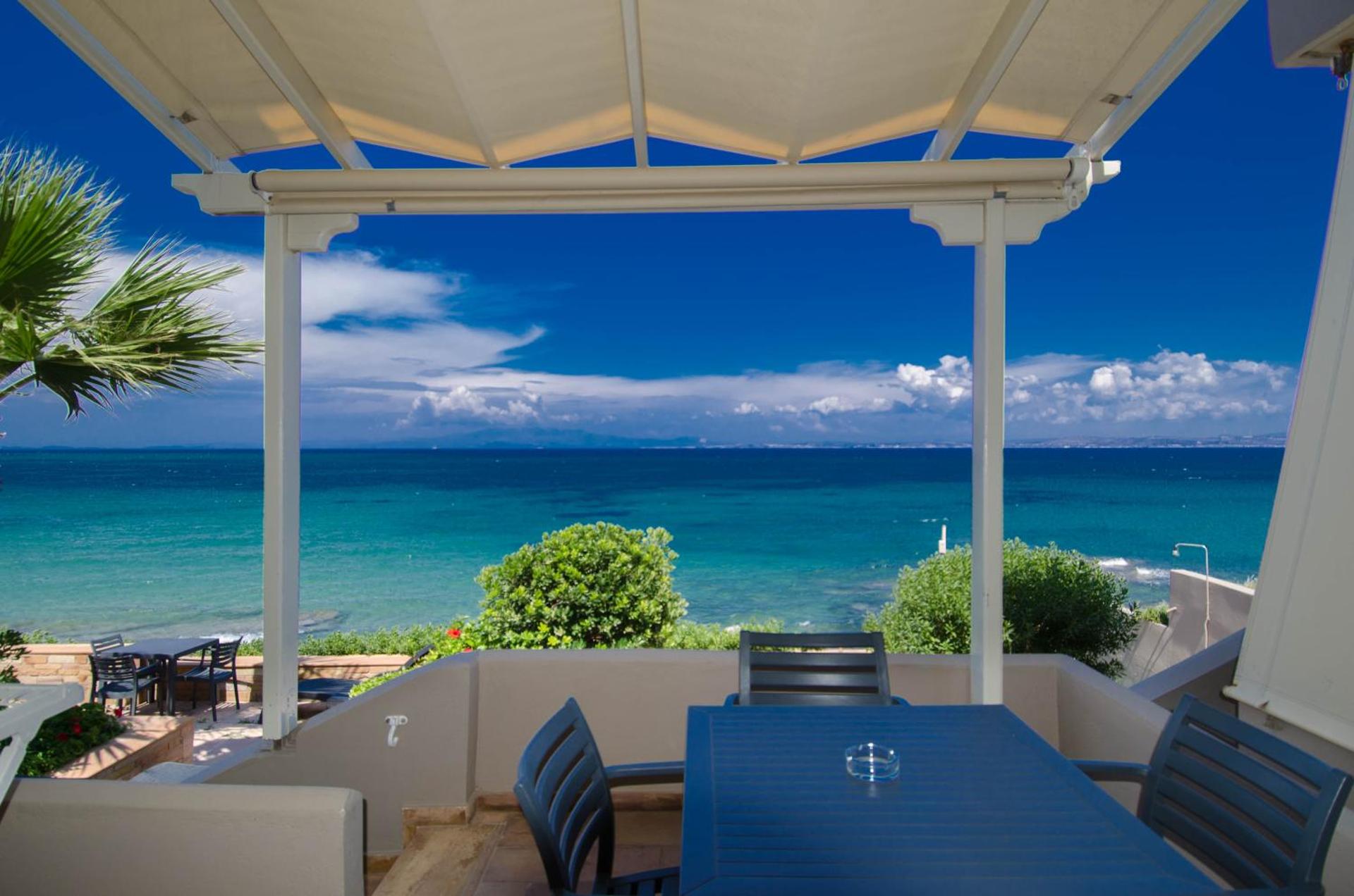 Plaka Studios - Photo 13