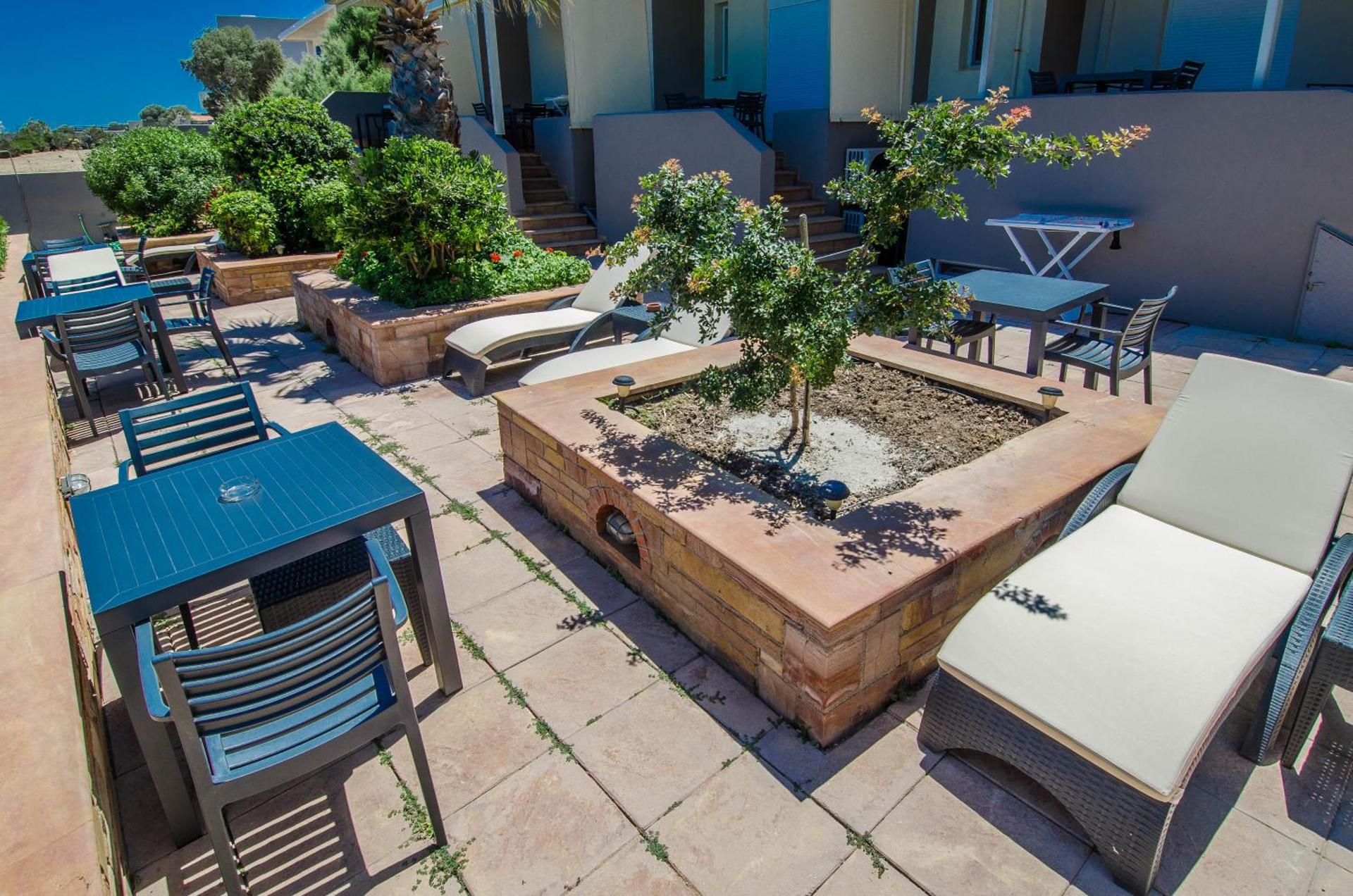 Plaka Studios - Photo 108