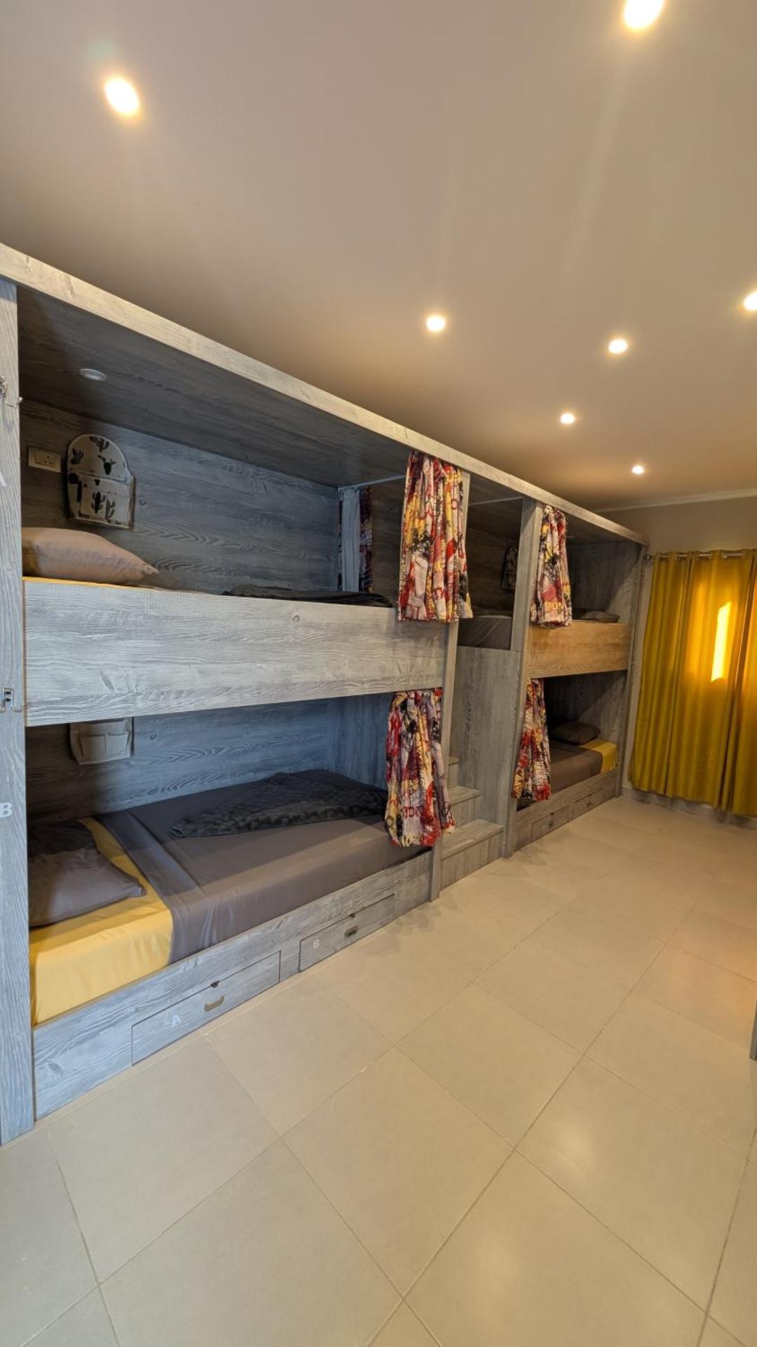 Hostify Hostel - Photo 46