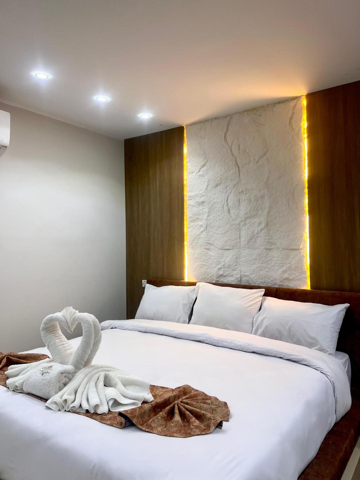 LE Grand Pyramids View & Suites - Photo 52