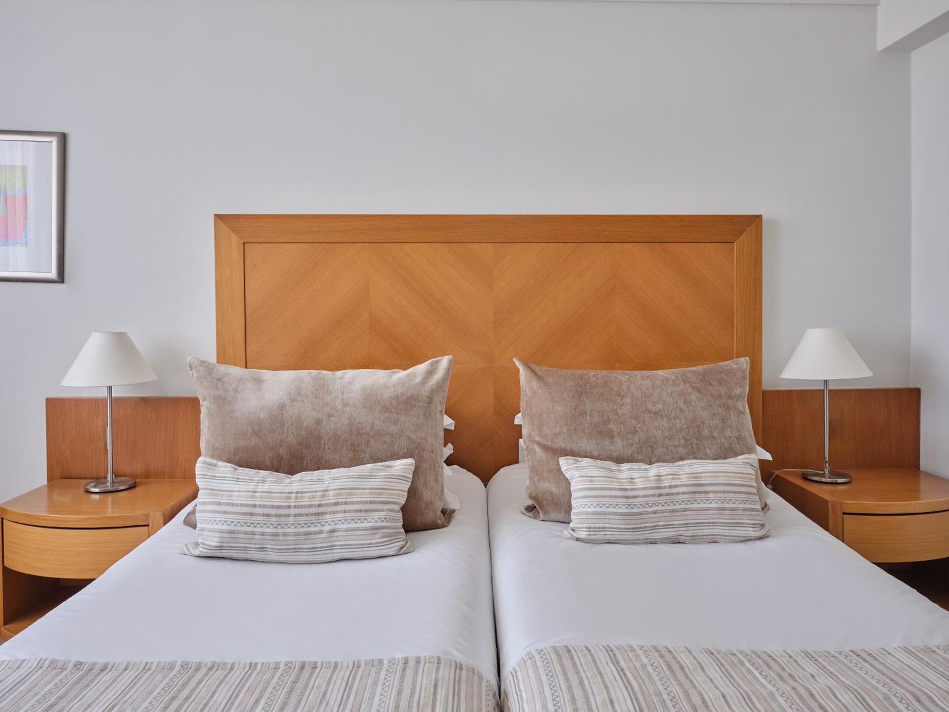Atlantica Oasis Hotel - Photo 17
