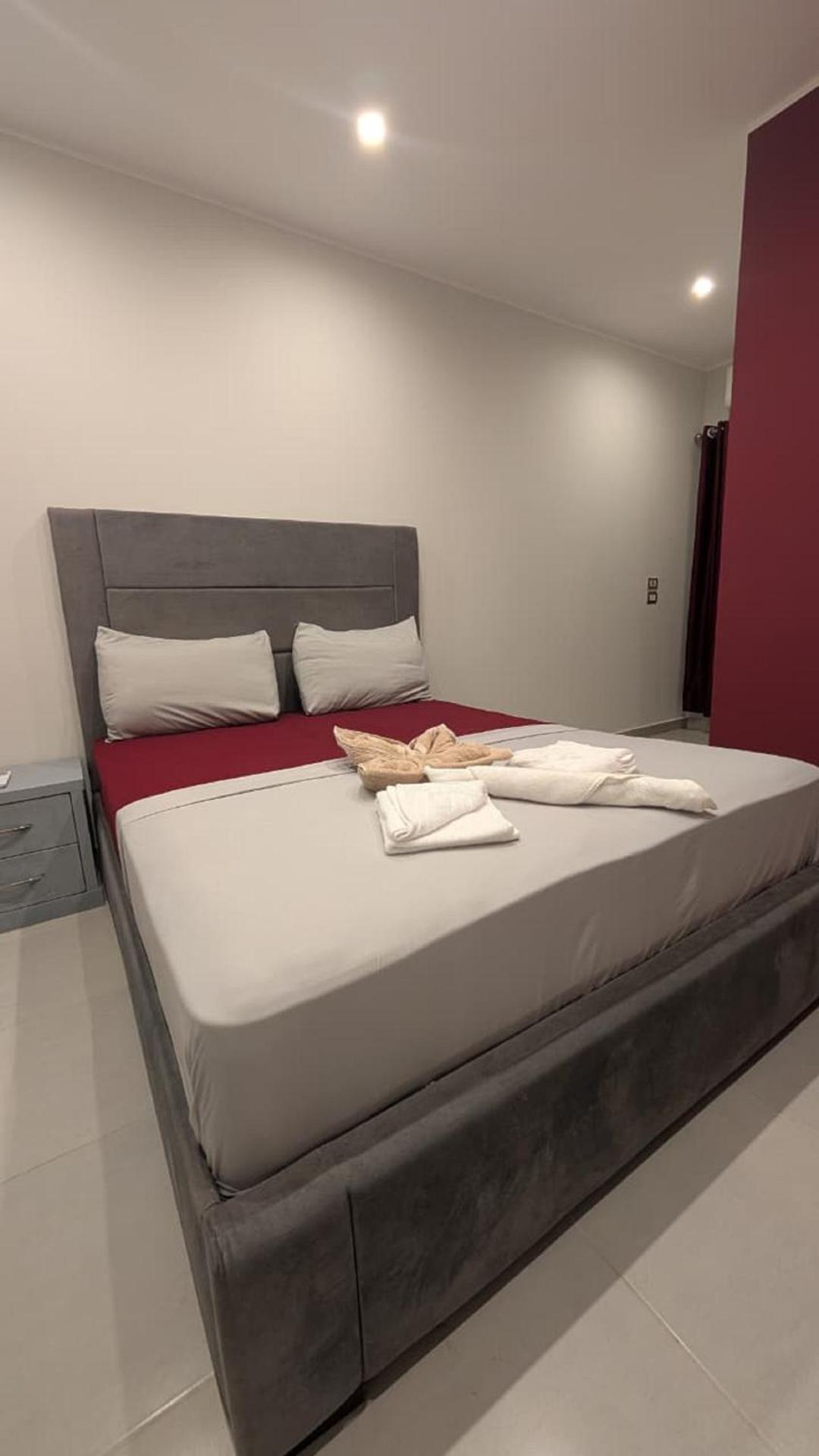 Hostify Hostel - Photo 43