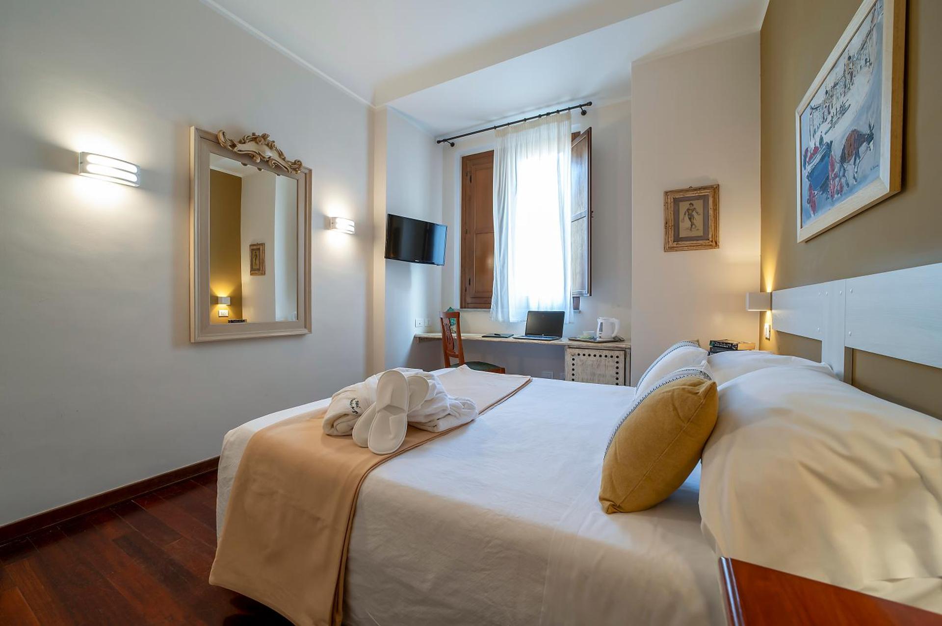 Hotel Vecchio Borgo - Photo 6