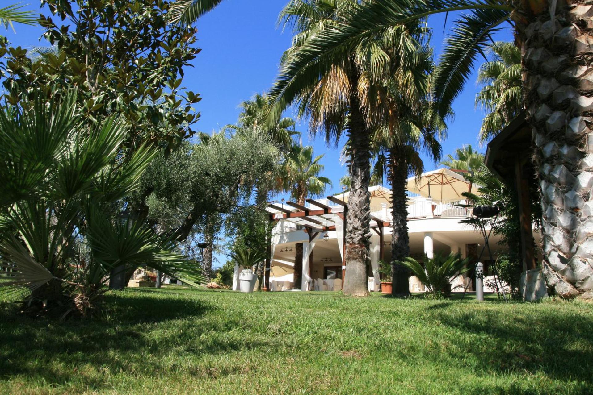 Città Bianca Country Resort - Photo 22