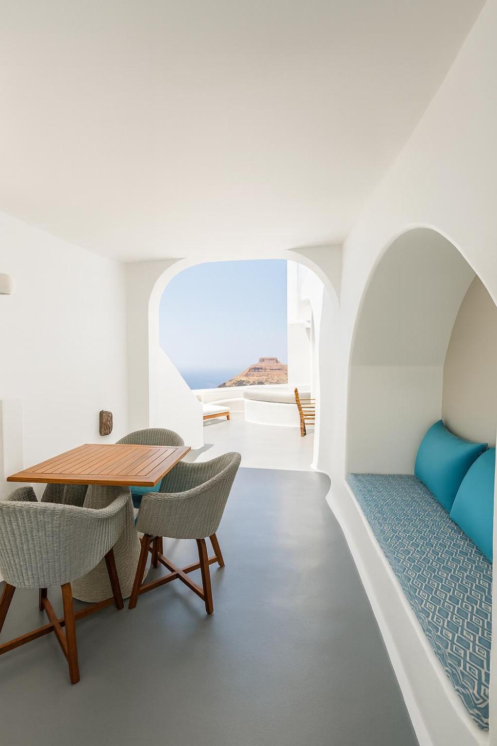 Chic Hotel Santorini - Photo 31