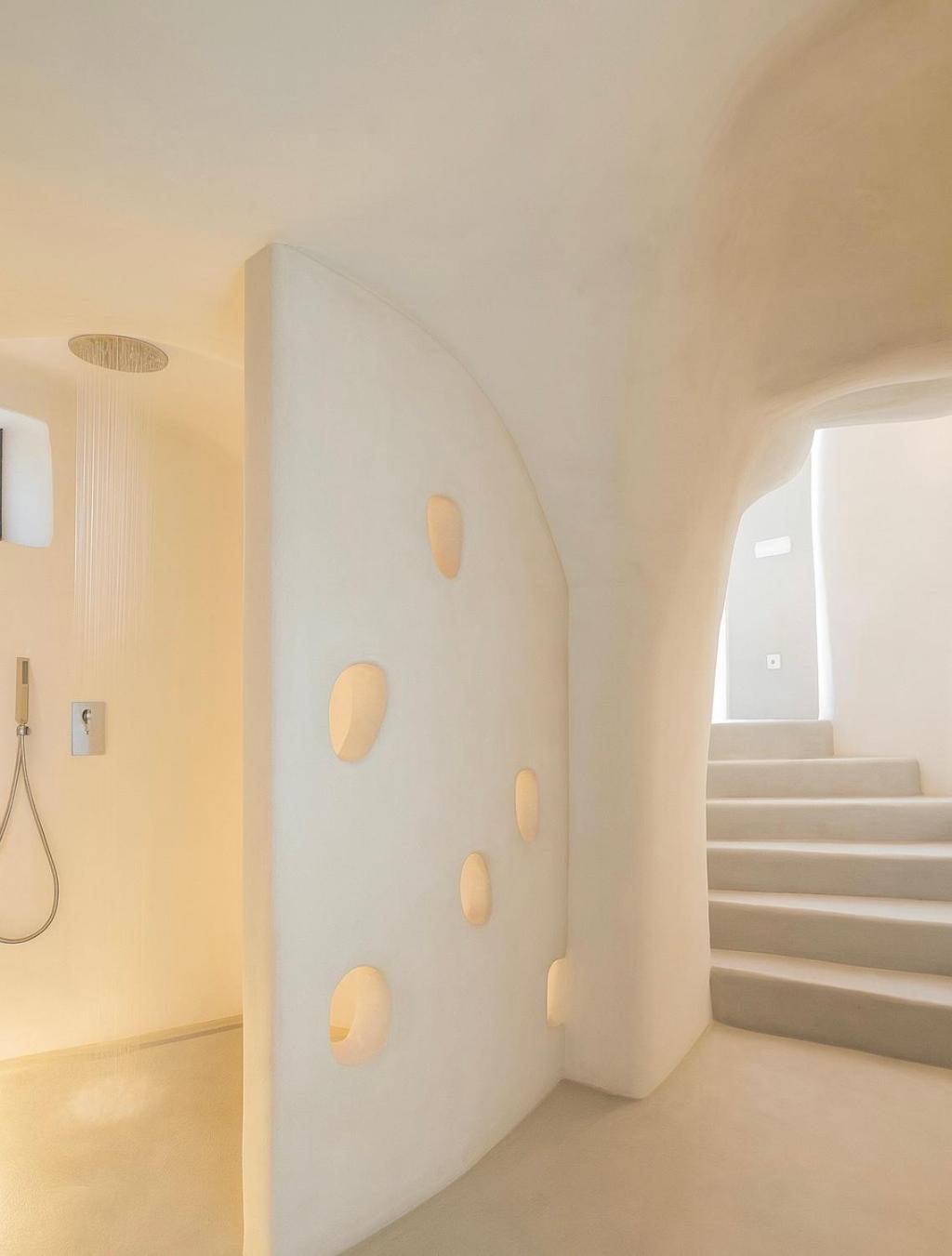 Chic Hotel Santorini - Photo 12