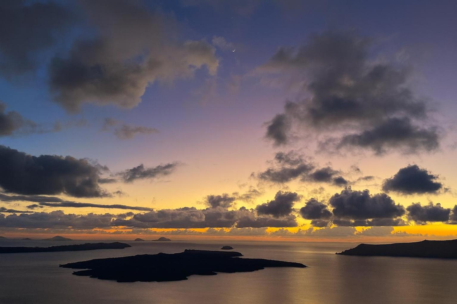 Chic Hotel Santorini - Photo 28