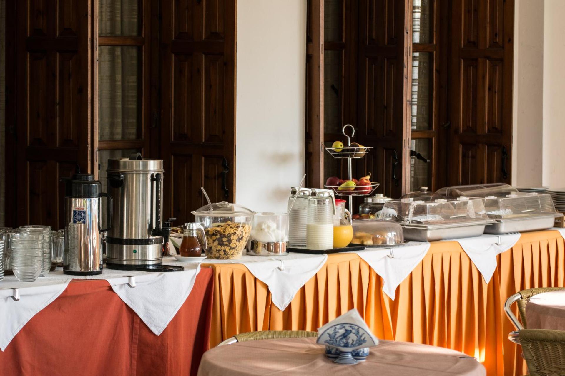 Hotel Melikari - Photo 81