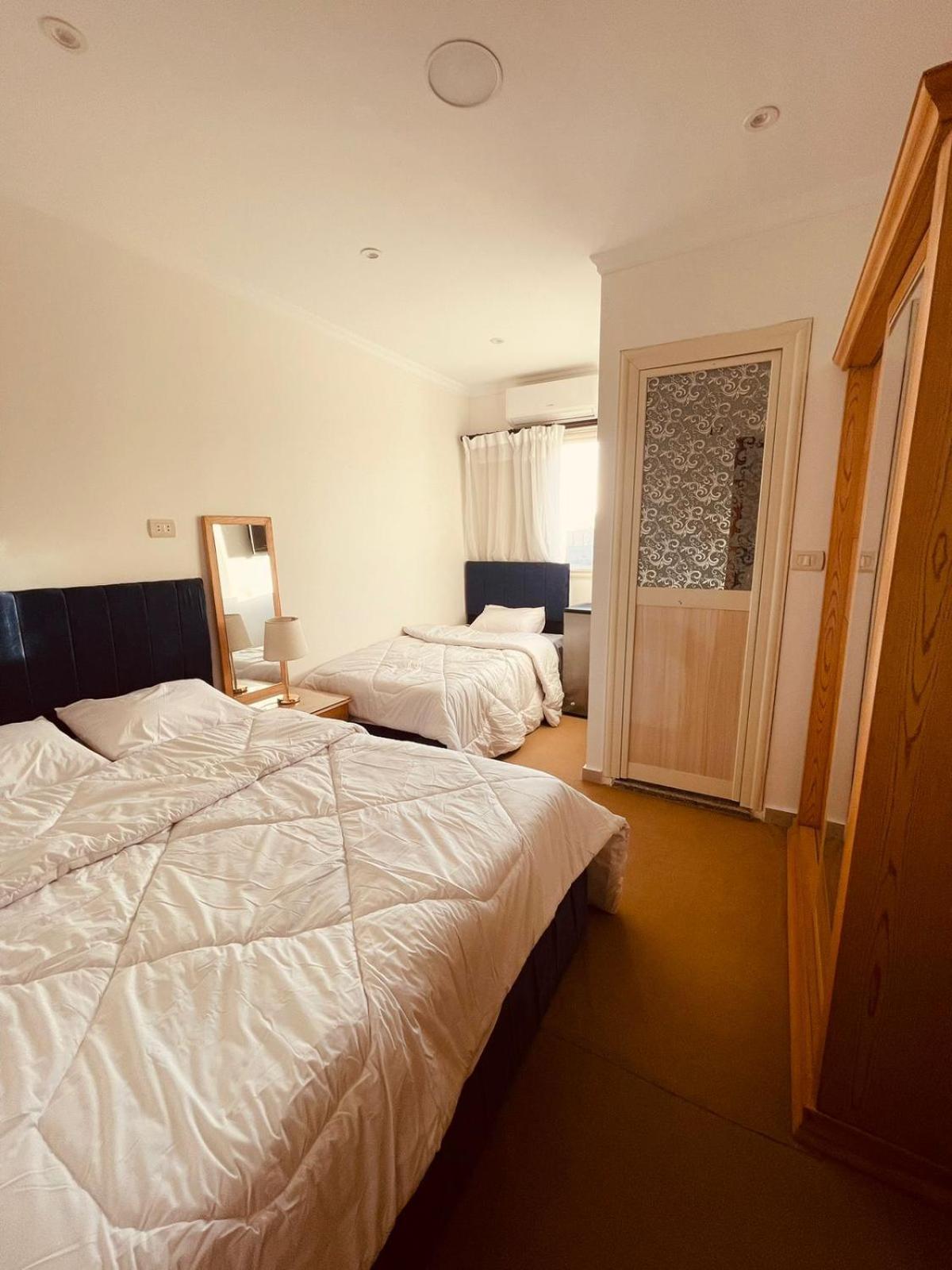 Yamour Pyramids - Photo 13