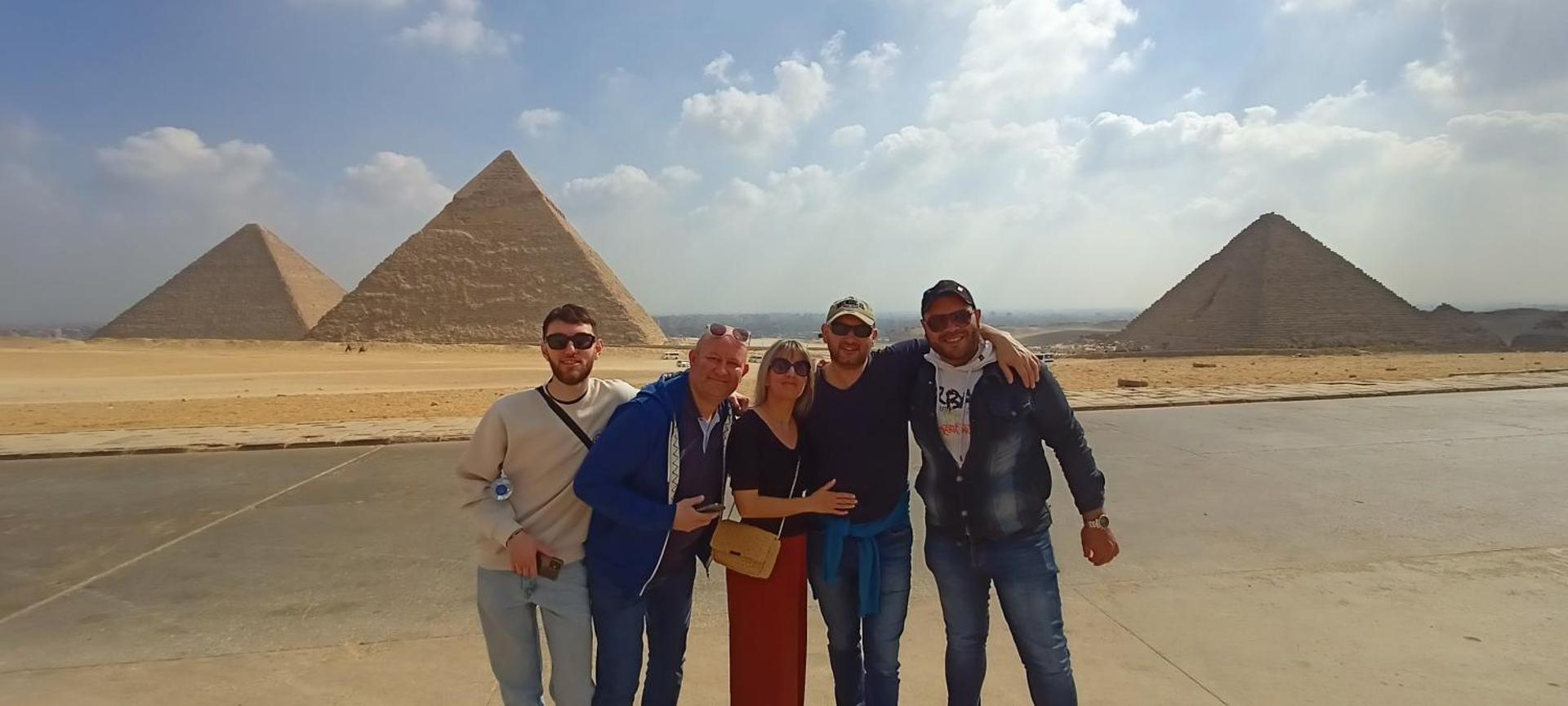 Phoenix Pyramids View Inn - Photo 55