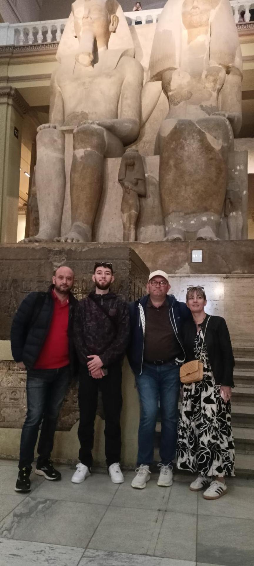 Phoenix Pyramids View Inn - Photo 67