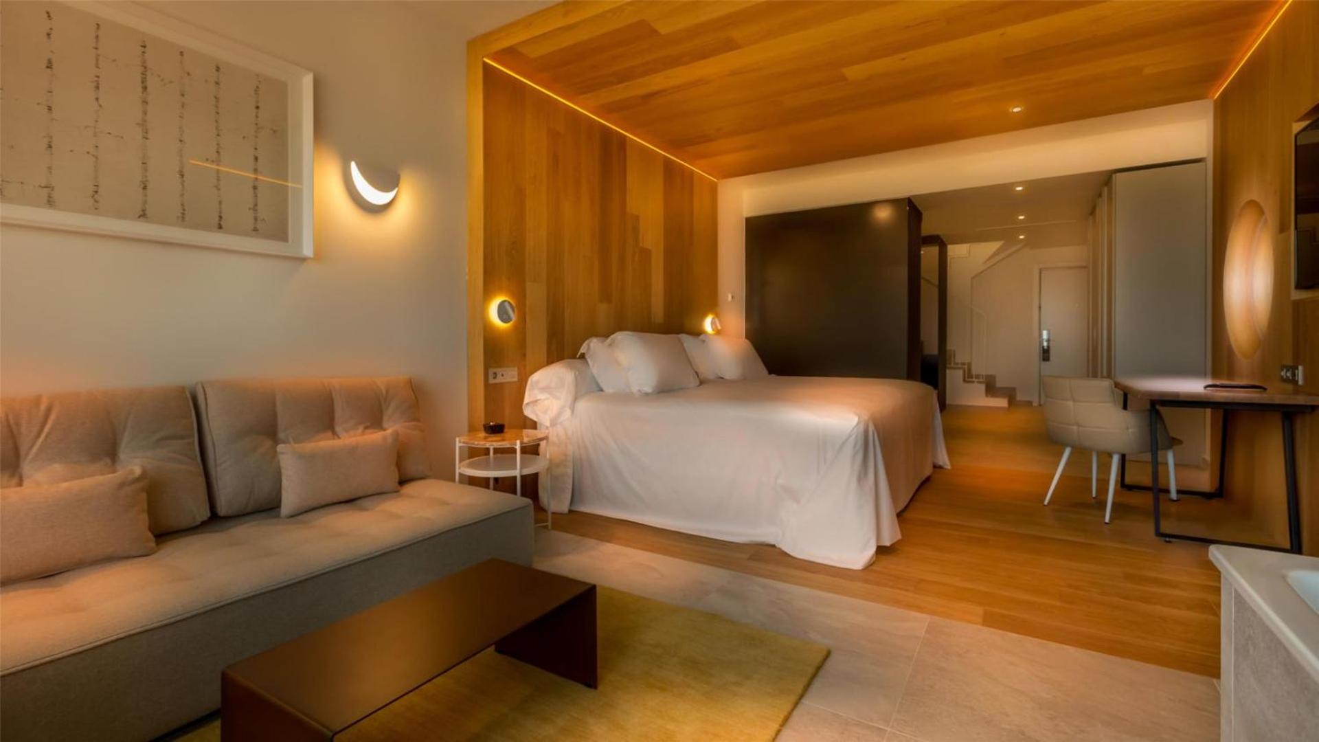 100 Queen's Gate Hotel London Kensington, Curio Collection by Hilton - Photo 100