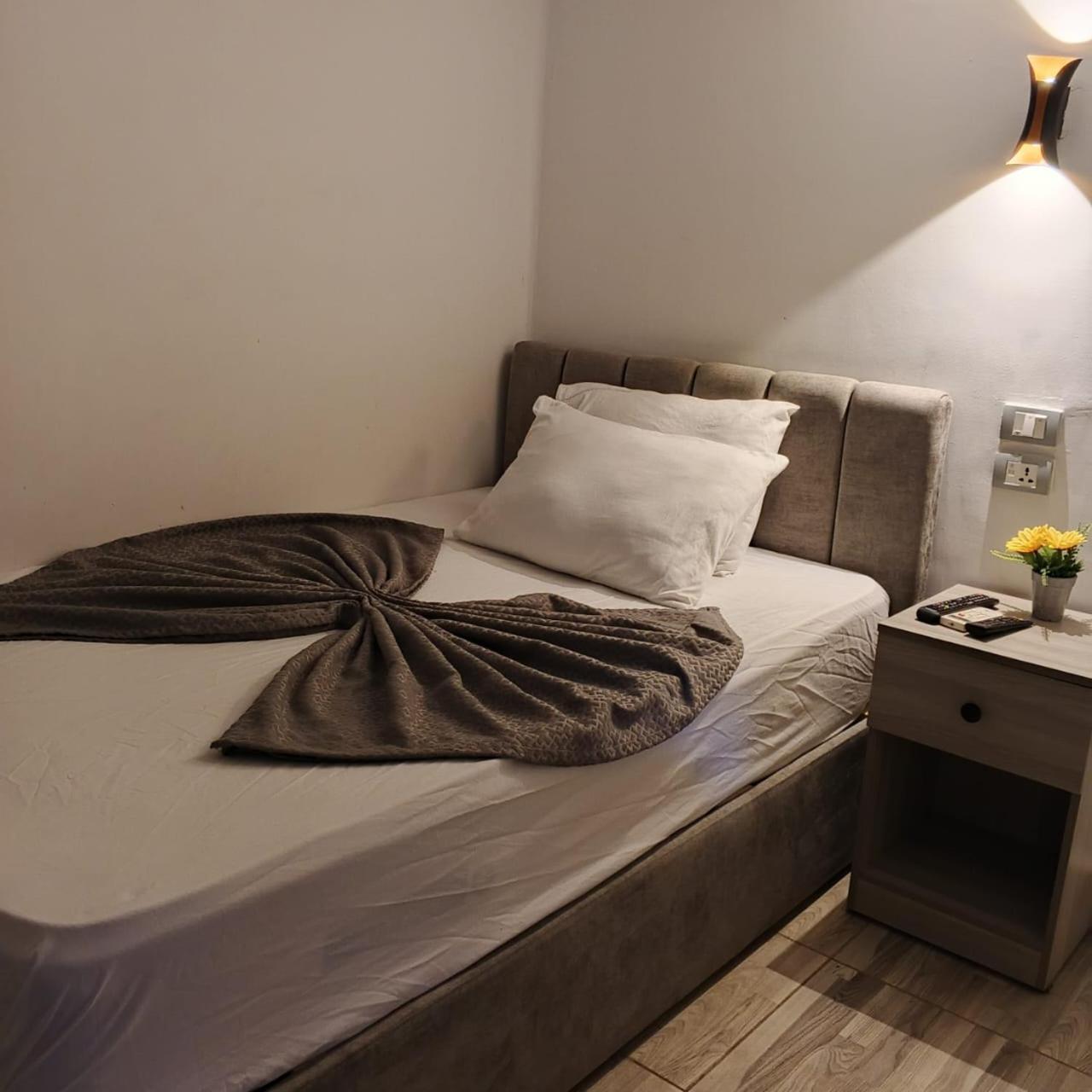 park plazza downtown boutique - Photo 31