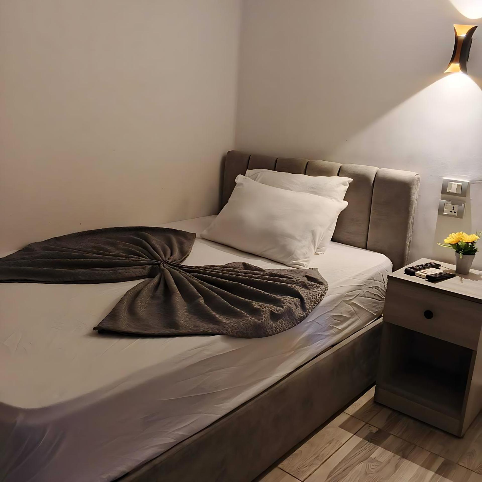 Superior Single Room - Photo 3