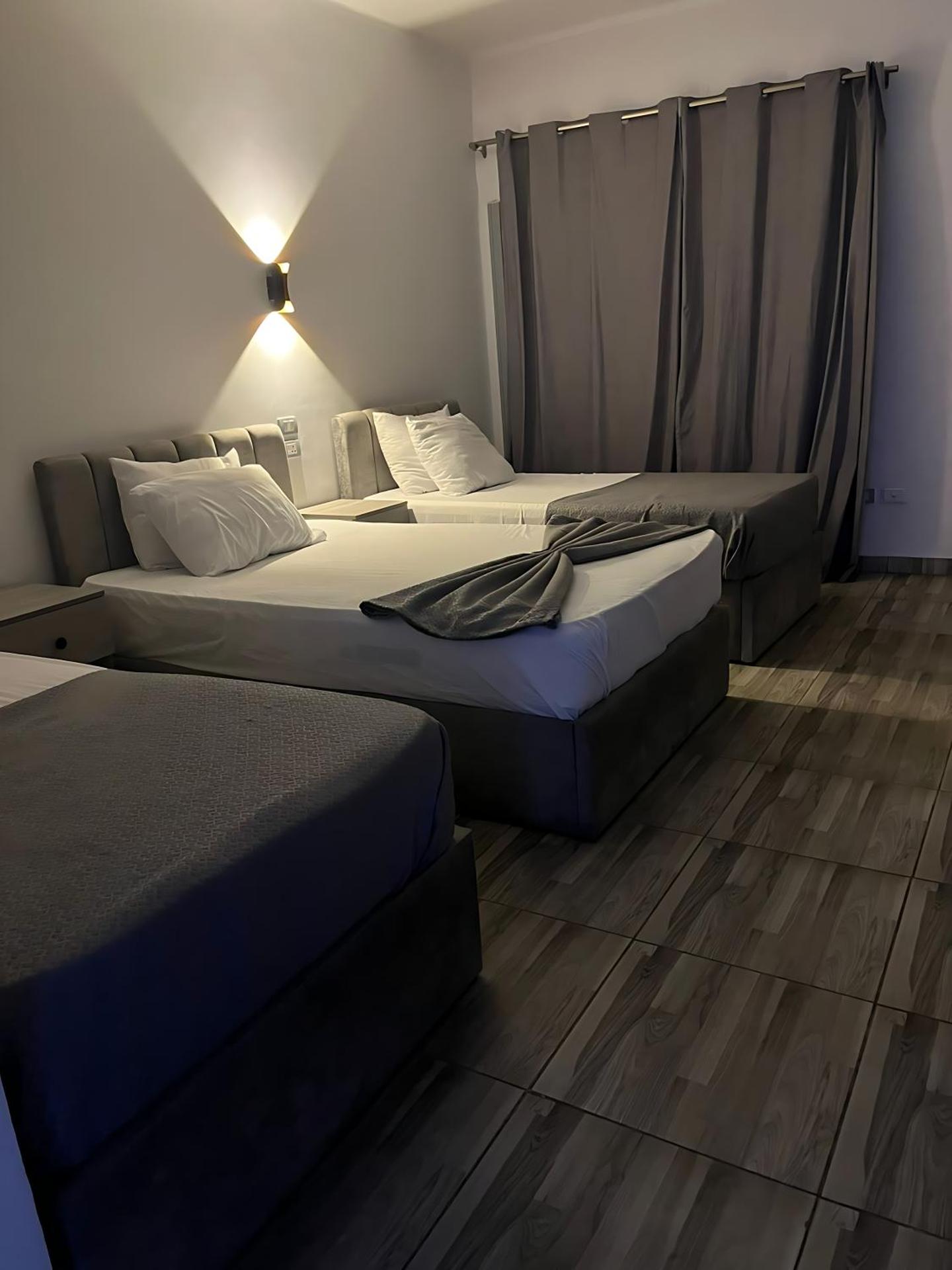 park plazza downtown boutique - Photo 40