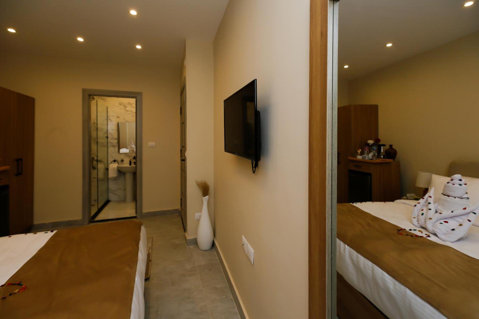 pyramids palace view iNN - Photo 26