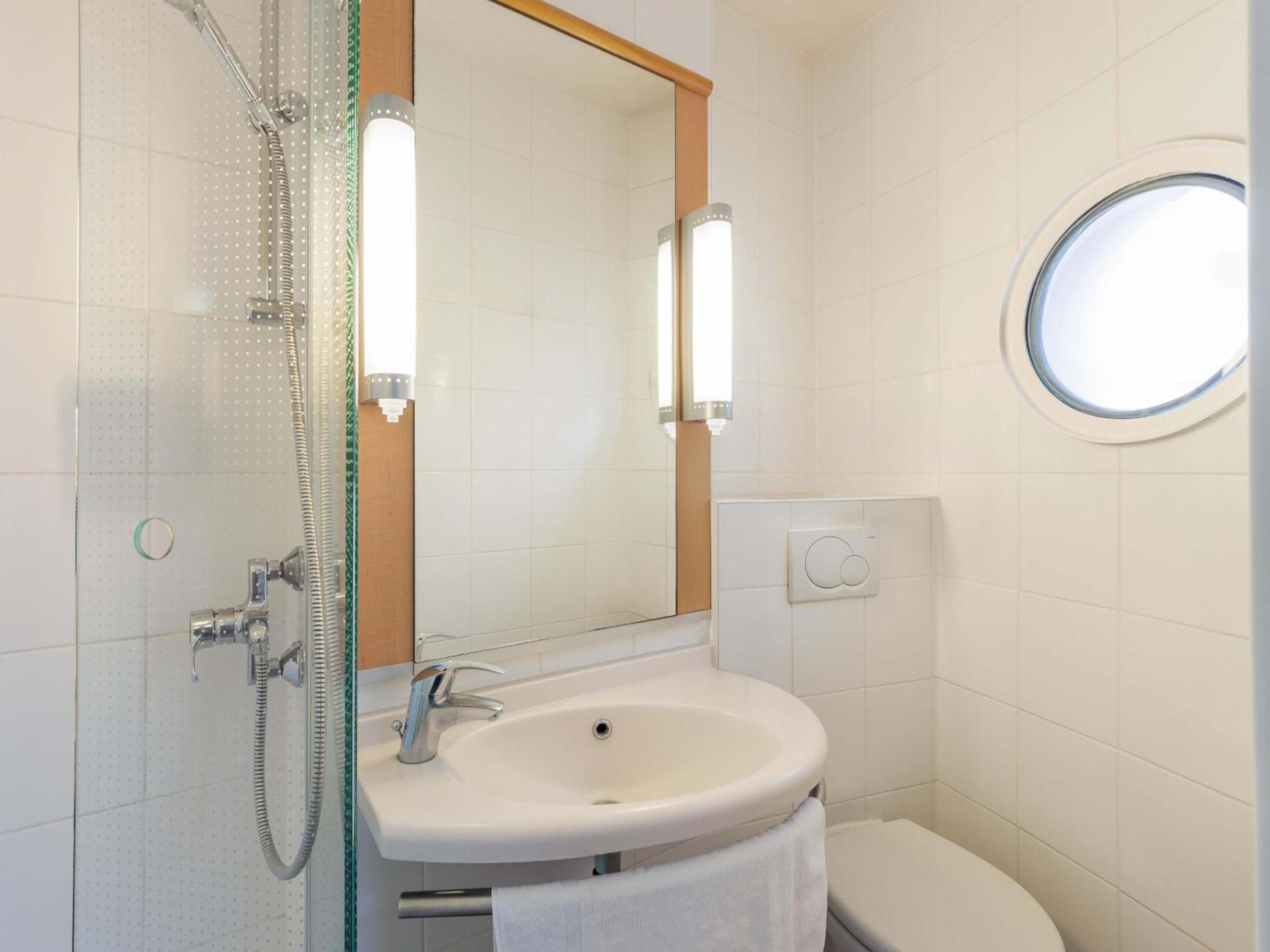 B&B Hotel Essen-Hbf - Photo 24