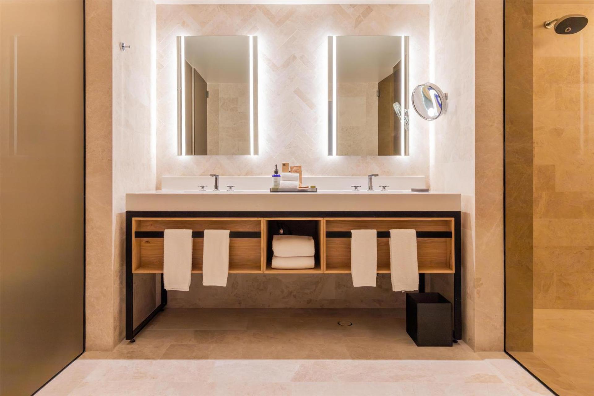 Hilton Mexico City Reforma - Photo 56