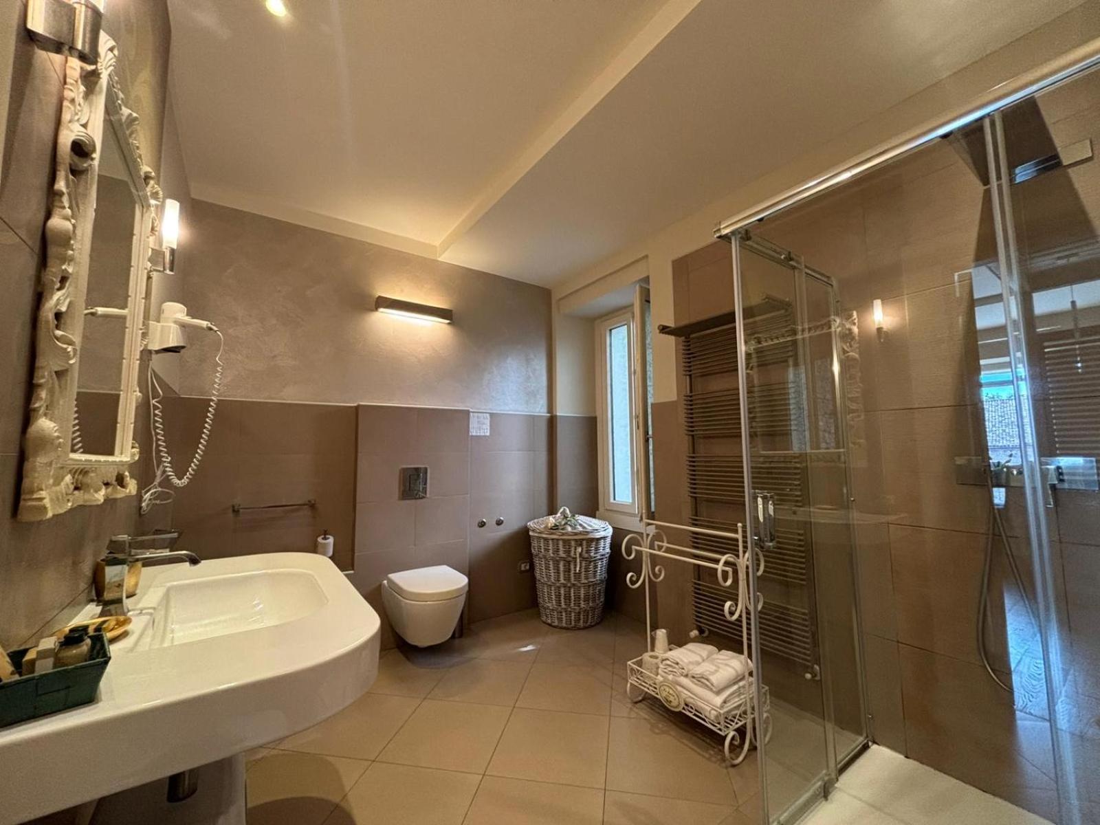 Oreste Suite - Photo 40