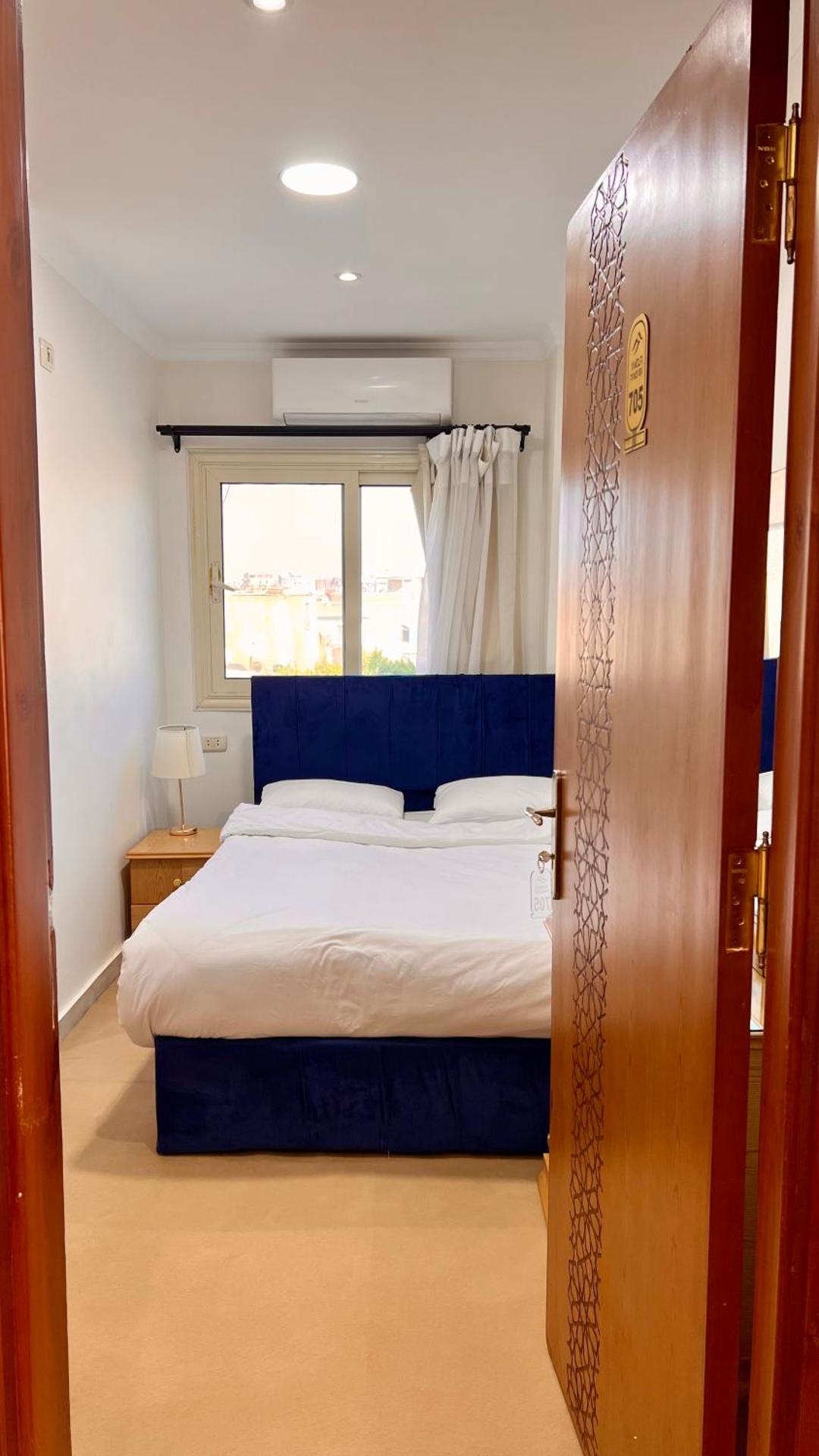 Yamour Pyramids - Photo 3