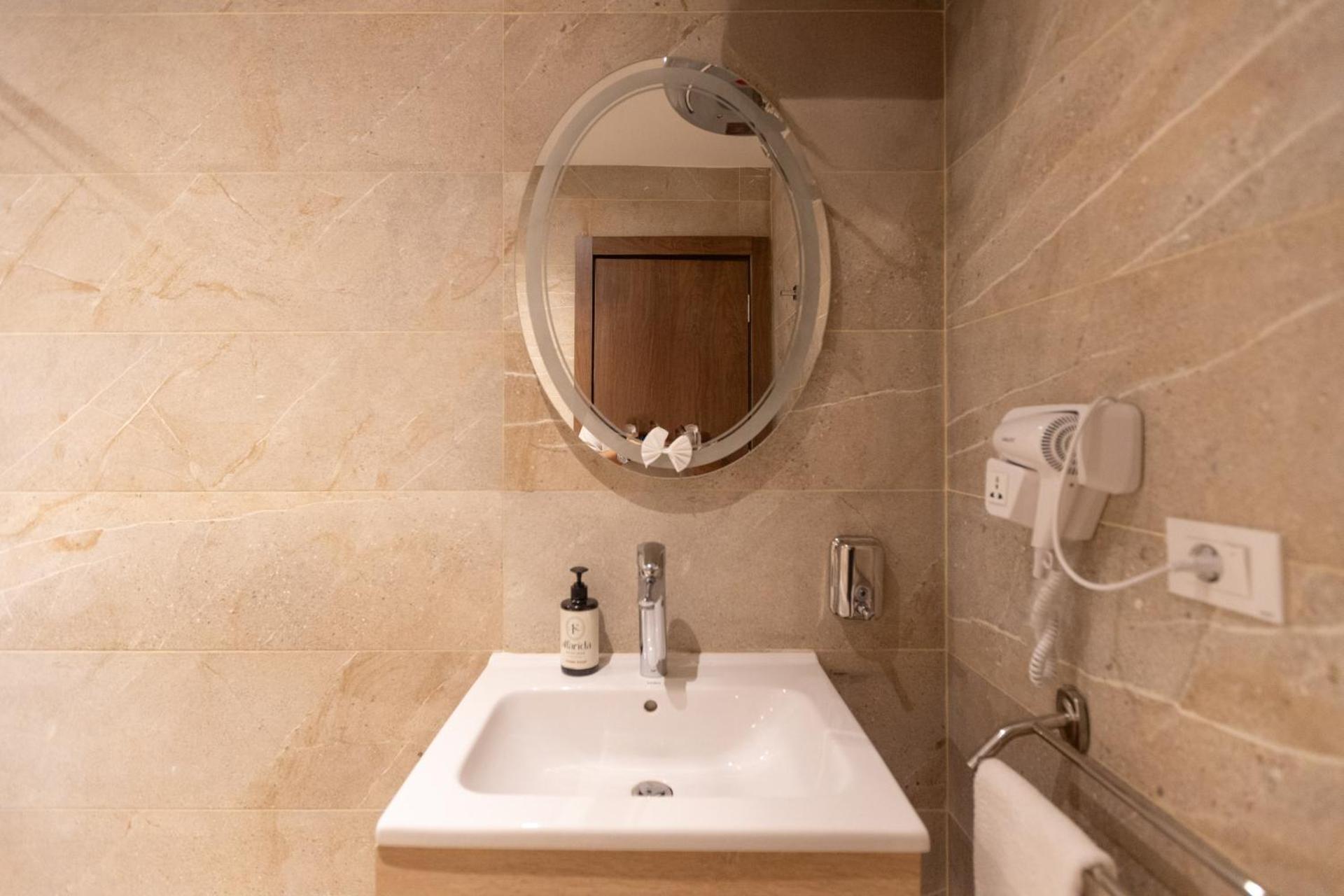 AL Farida Boutique Pyramids - Photo 55