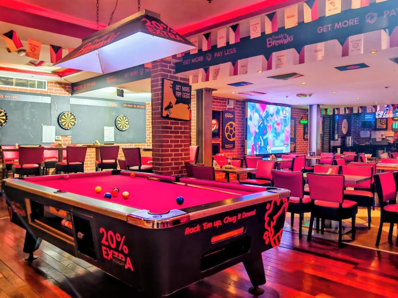 Fortune Karama Hotel - Photo 26