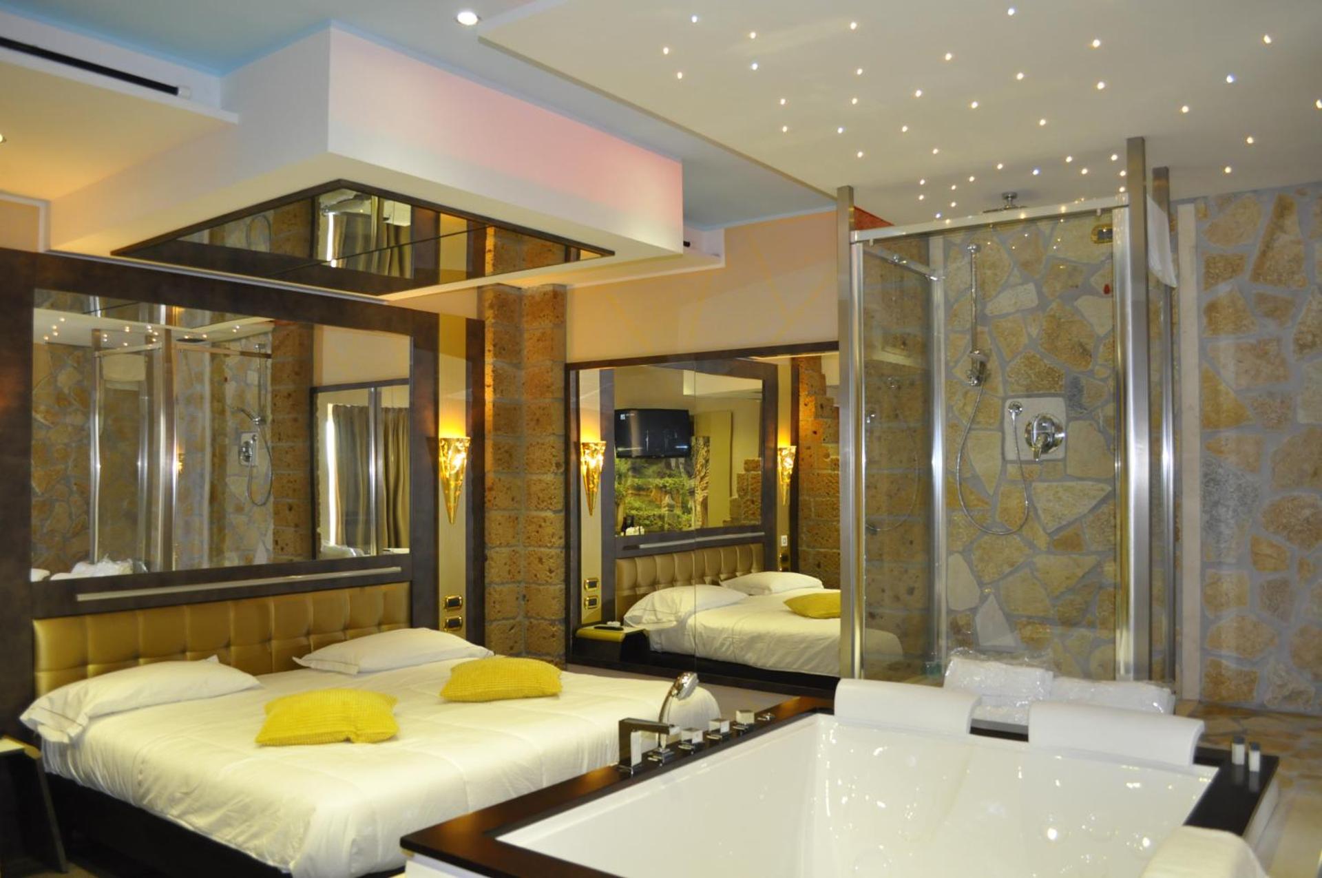 Hotel Motel 2 - Photo 74