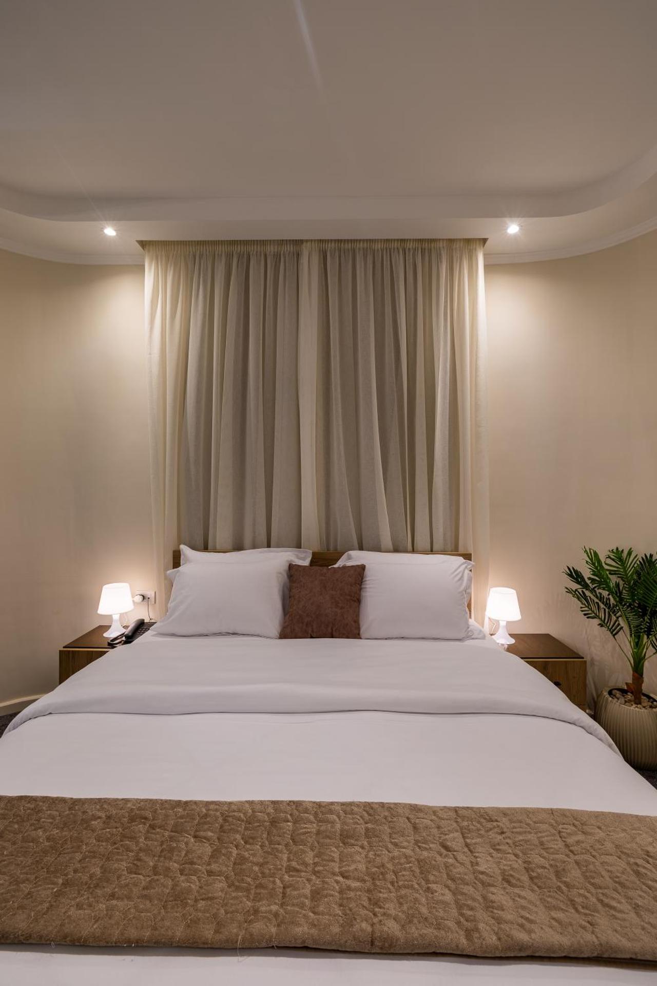 Welhome Stays Aparthotel - Photo 5