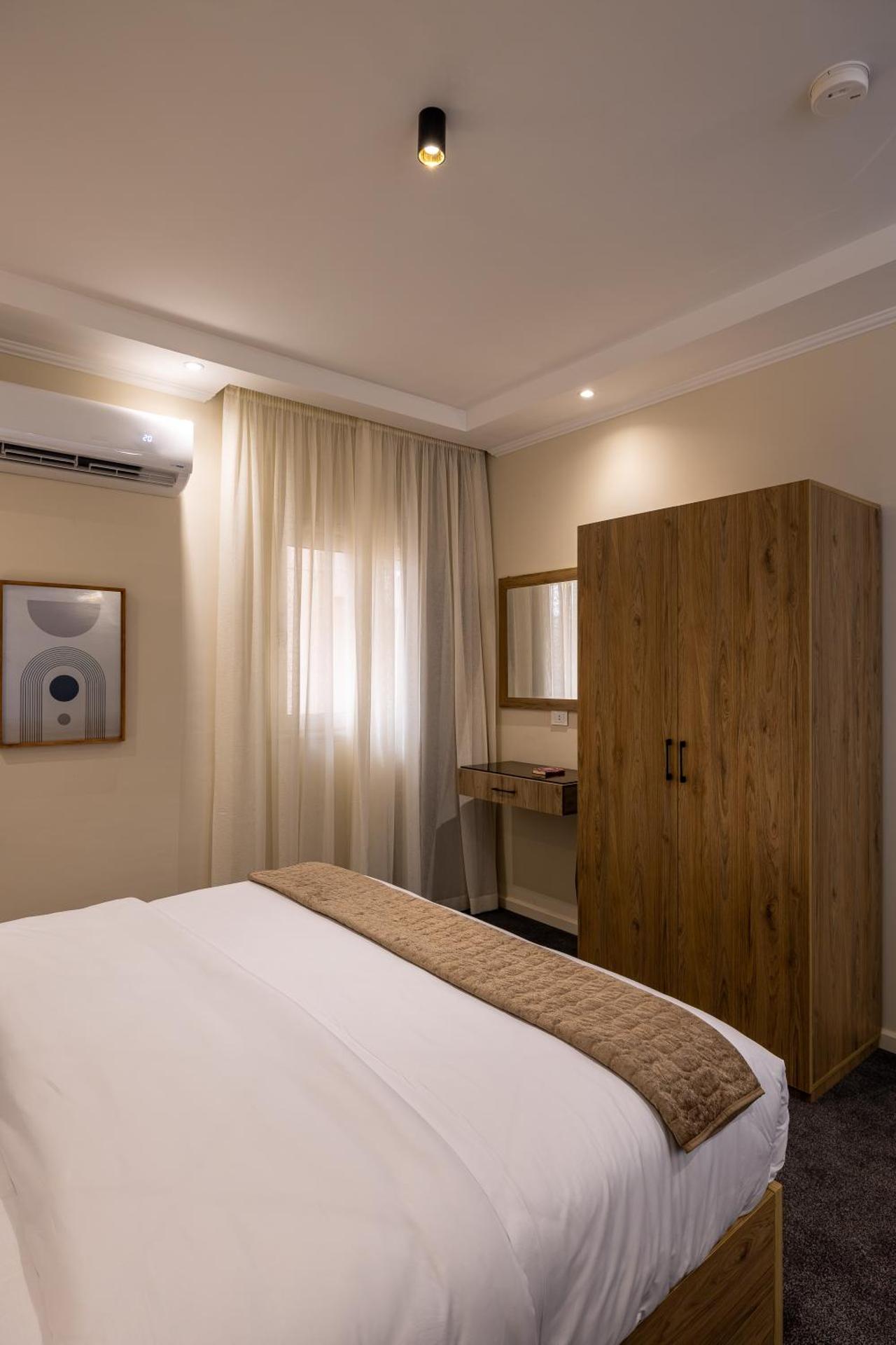 Welhome Stays Aparthotel - Photo 6