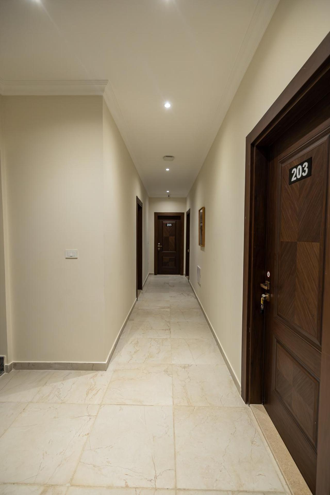 Welhome Stays Aparthotel - Photo 53