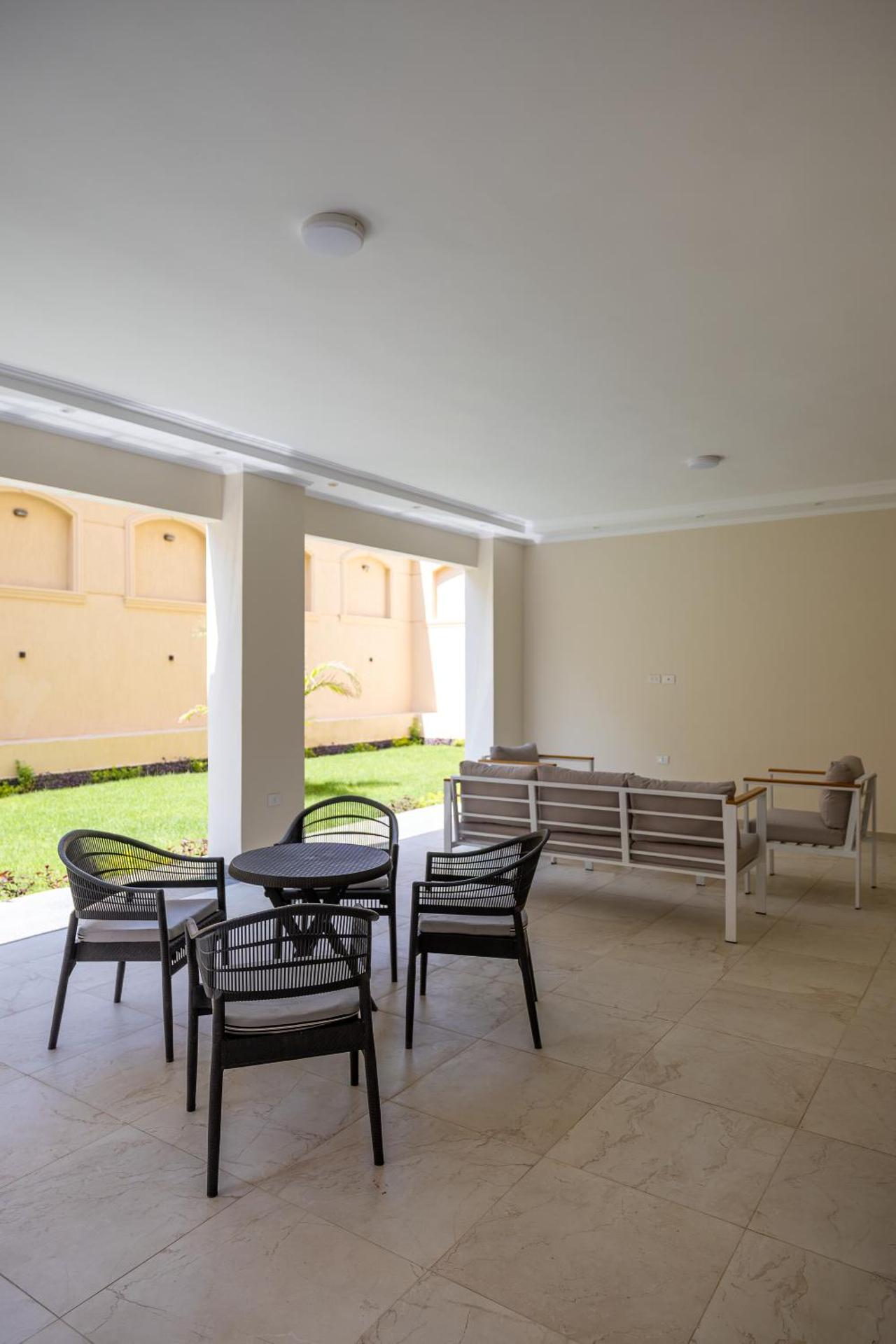 Welhome Stays Aparthotel - Photo 57