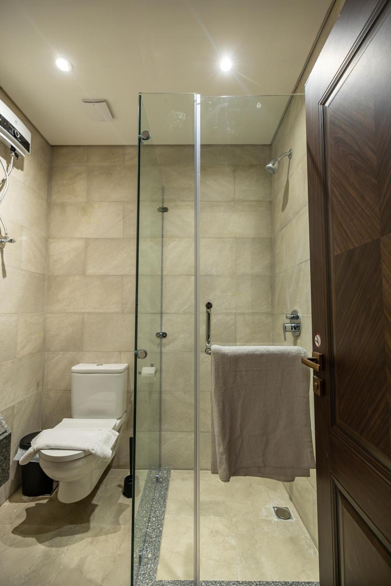 Welhome Stays Aparthotel - Photo 47