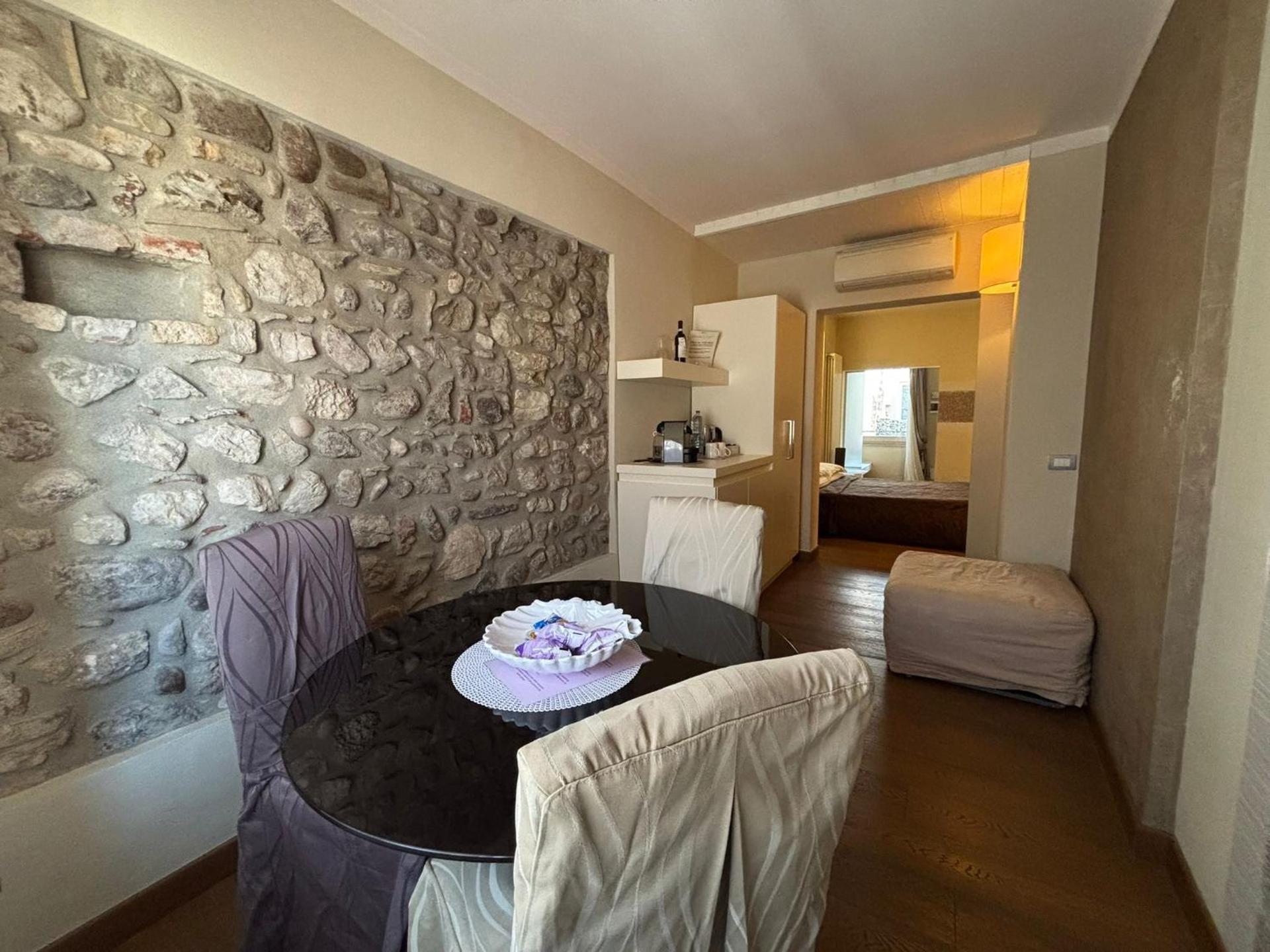 Oreste Suite - Photo 5