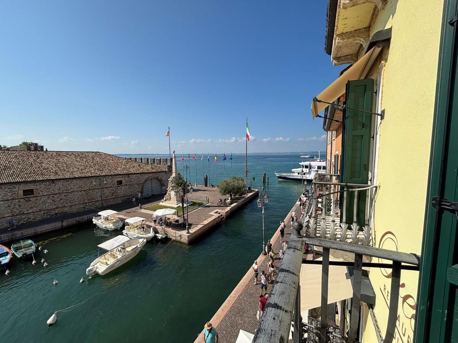 Oreste Suite - Photo 29