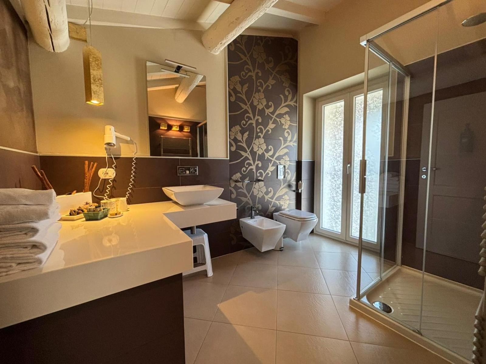 Oreste Suite - Photo 44