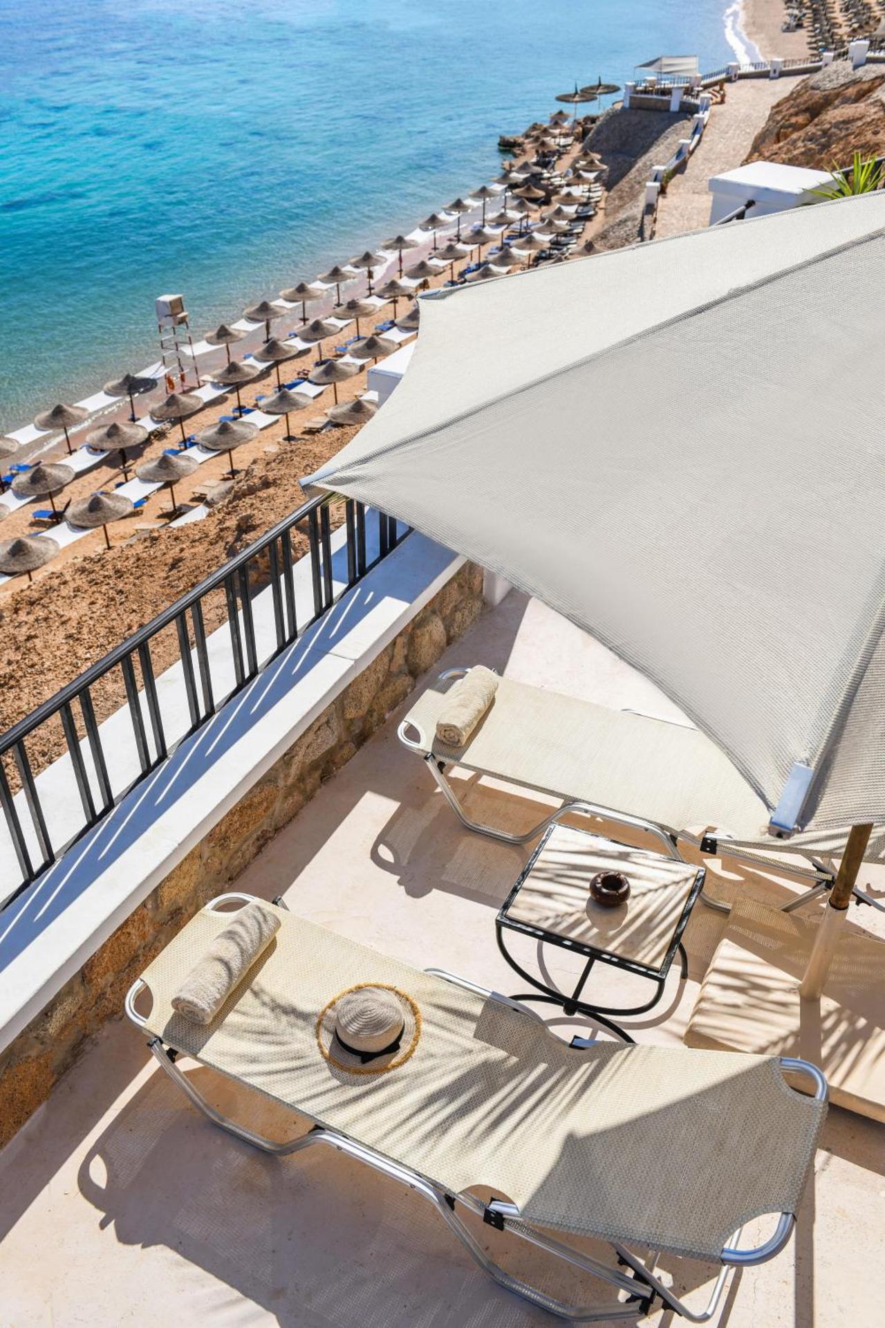 JAZ Fanara Resort - Photo 11