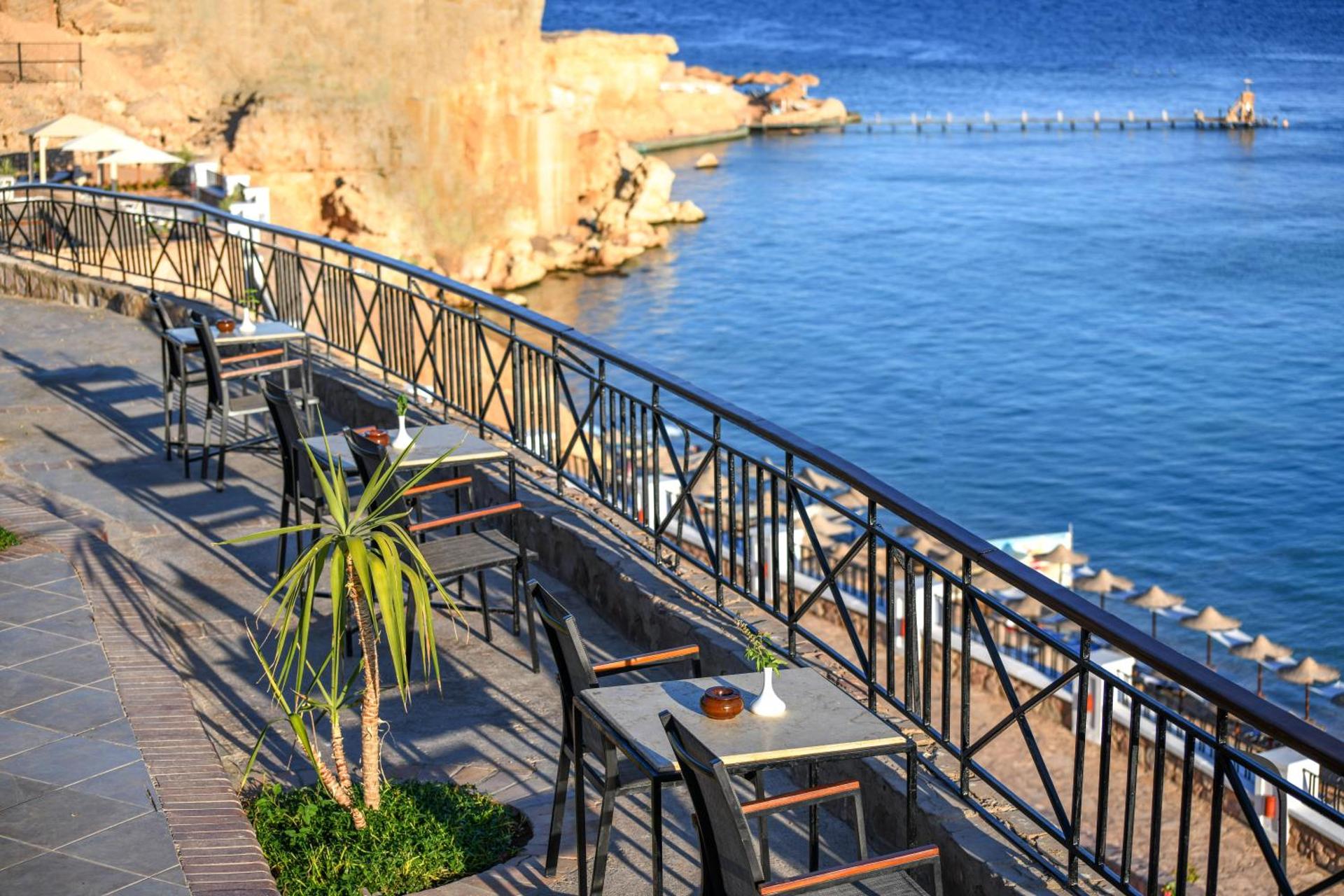 JAZ Fanara Resort - Photo 4